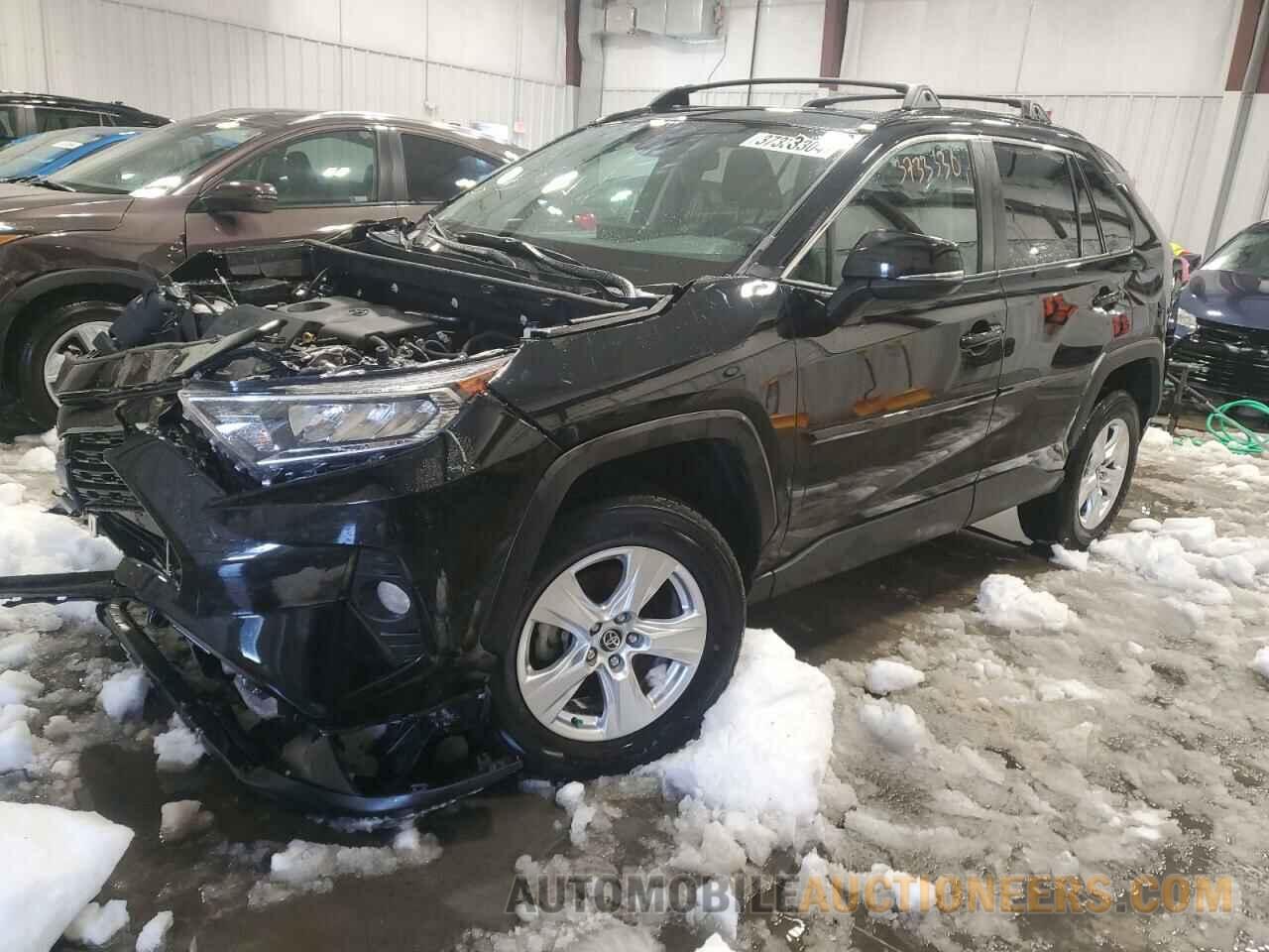 2T3P1RFV0MW241674 TOYOTA RAV4 2021