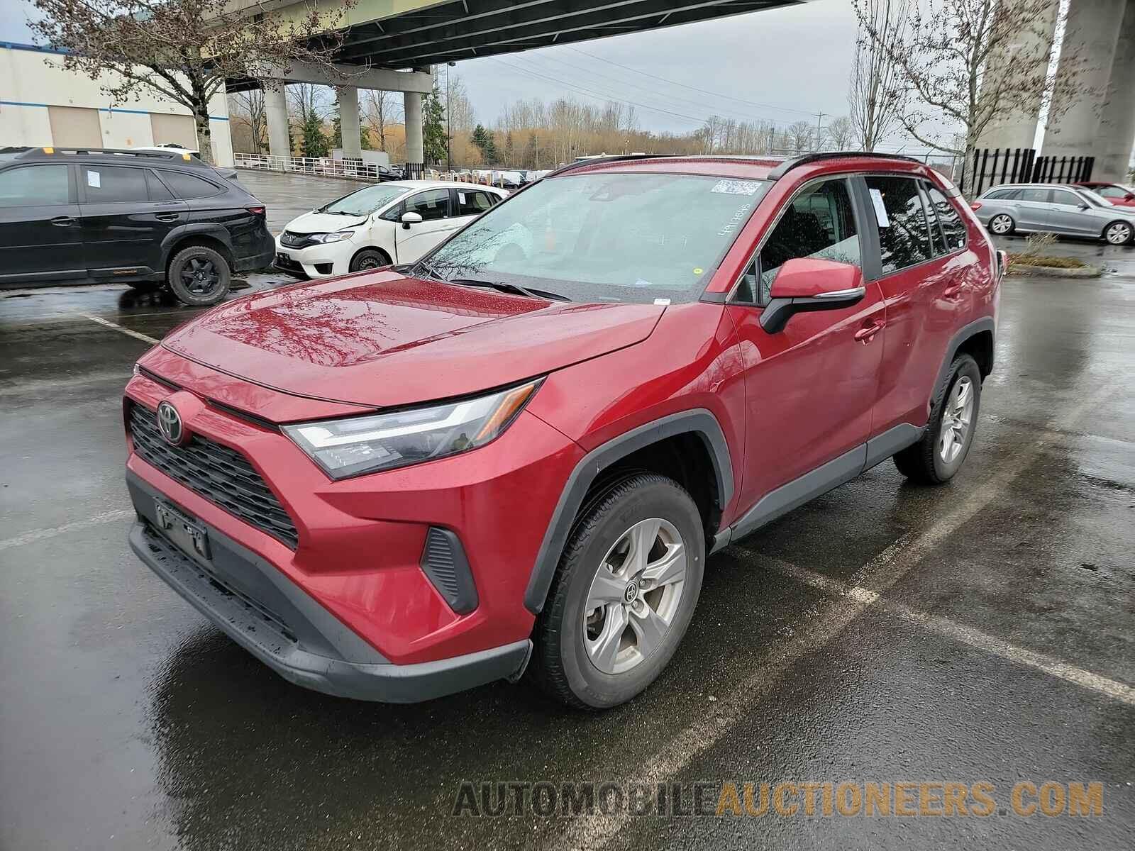 2T3P1RFV0NW271615 Toyota RAV4 2022