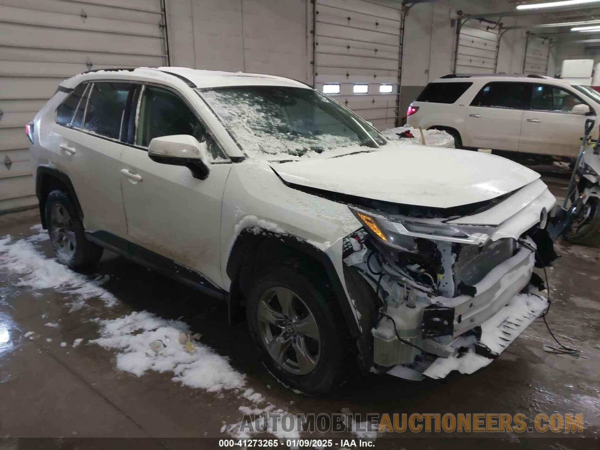 2T3P1RFV0PW334389 TOYOTA RAV4 2023