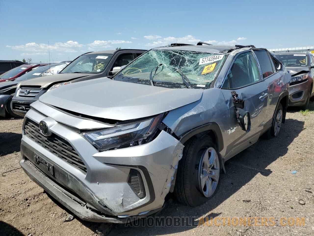 2T3P1RFV0RW414097 TOYOTA RAV4 2024