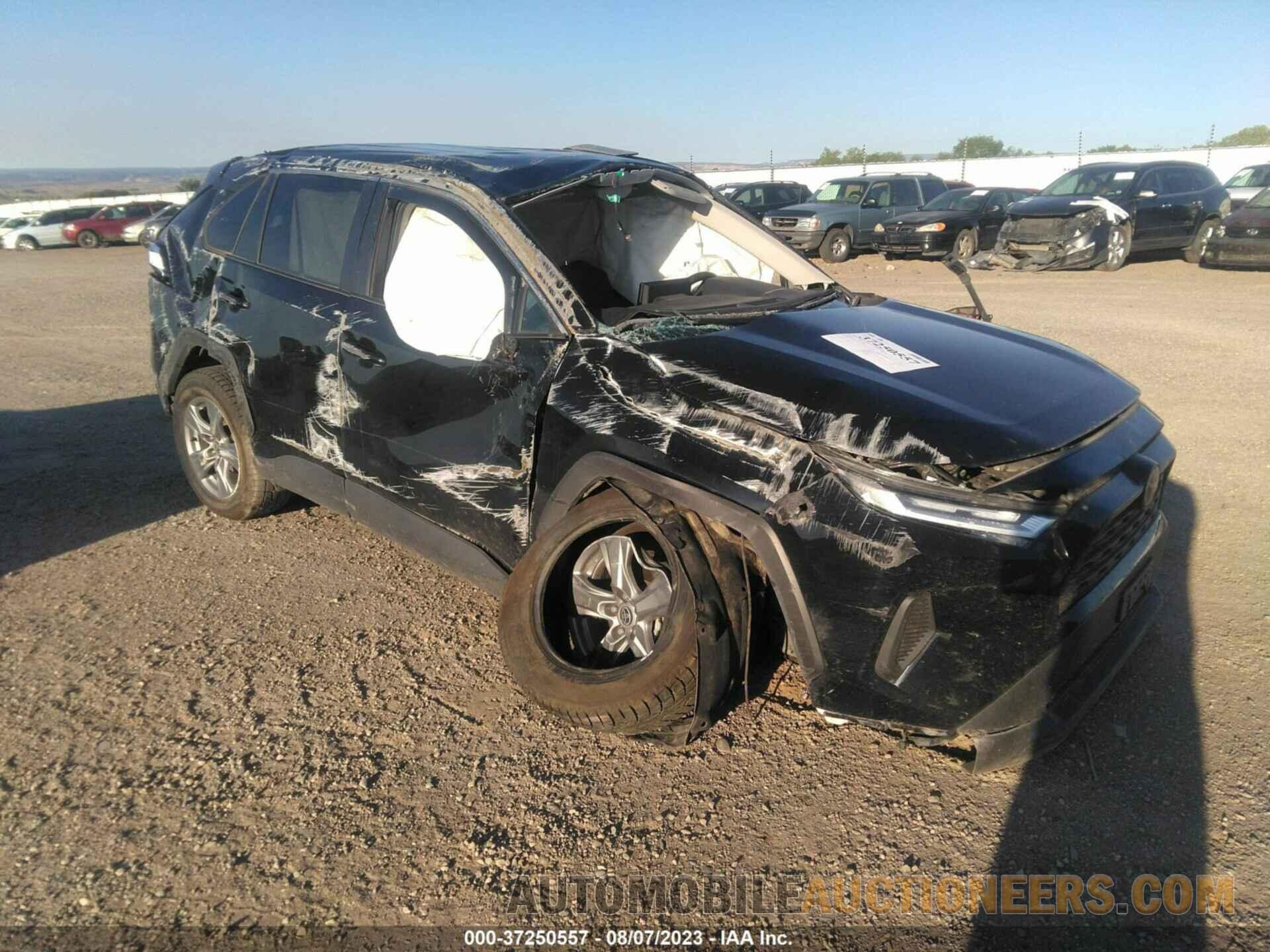 2T3P1RFV1NC258812 TOYOTA RAV4 2022