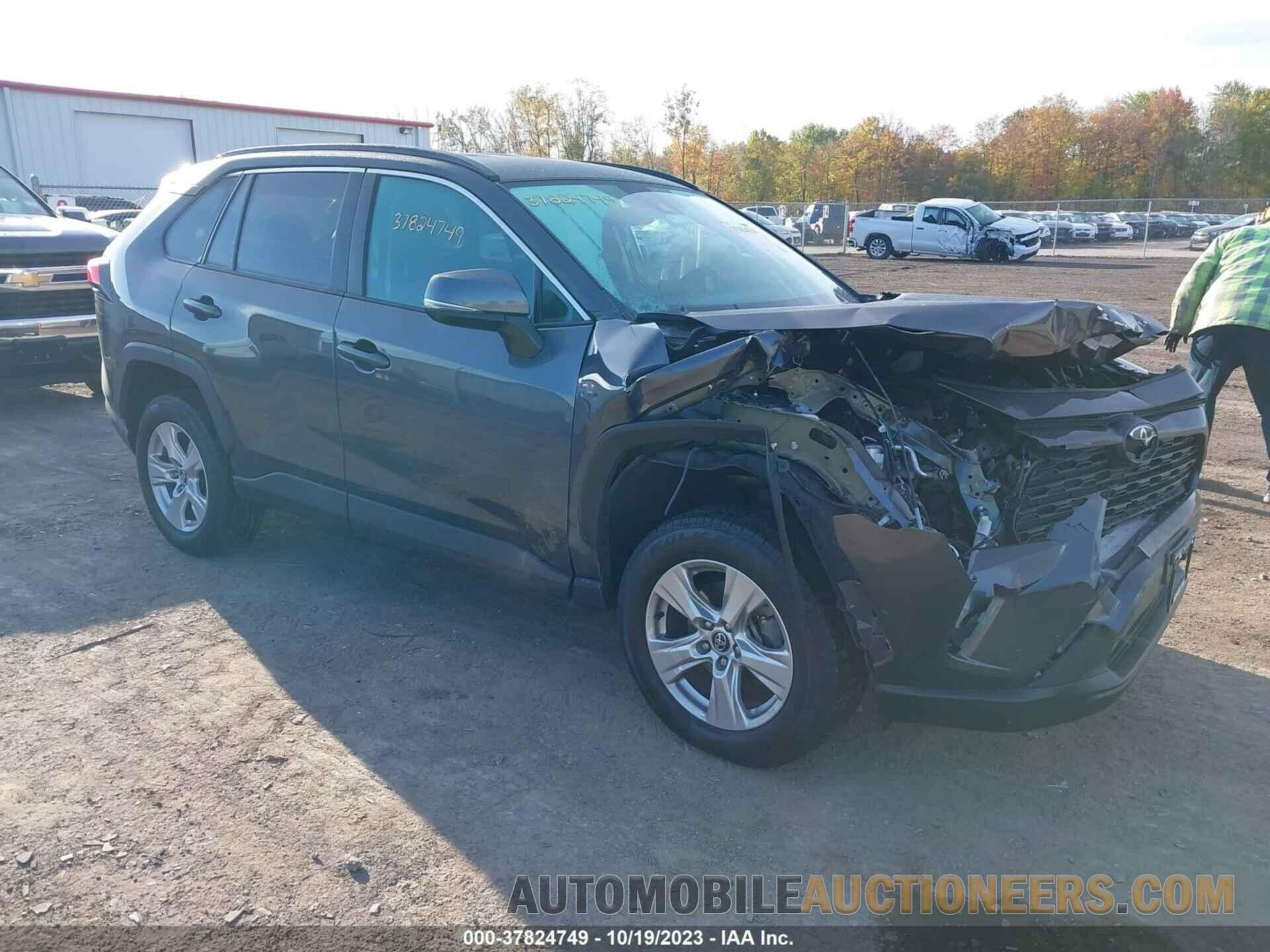 2T3P1RFV2MW165195 TOYOTA RAV4 2021