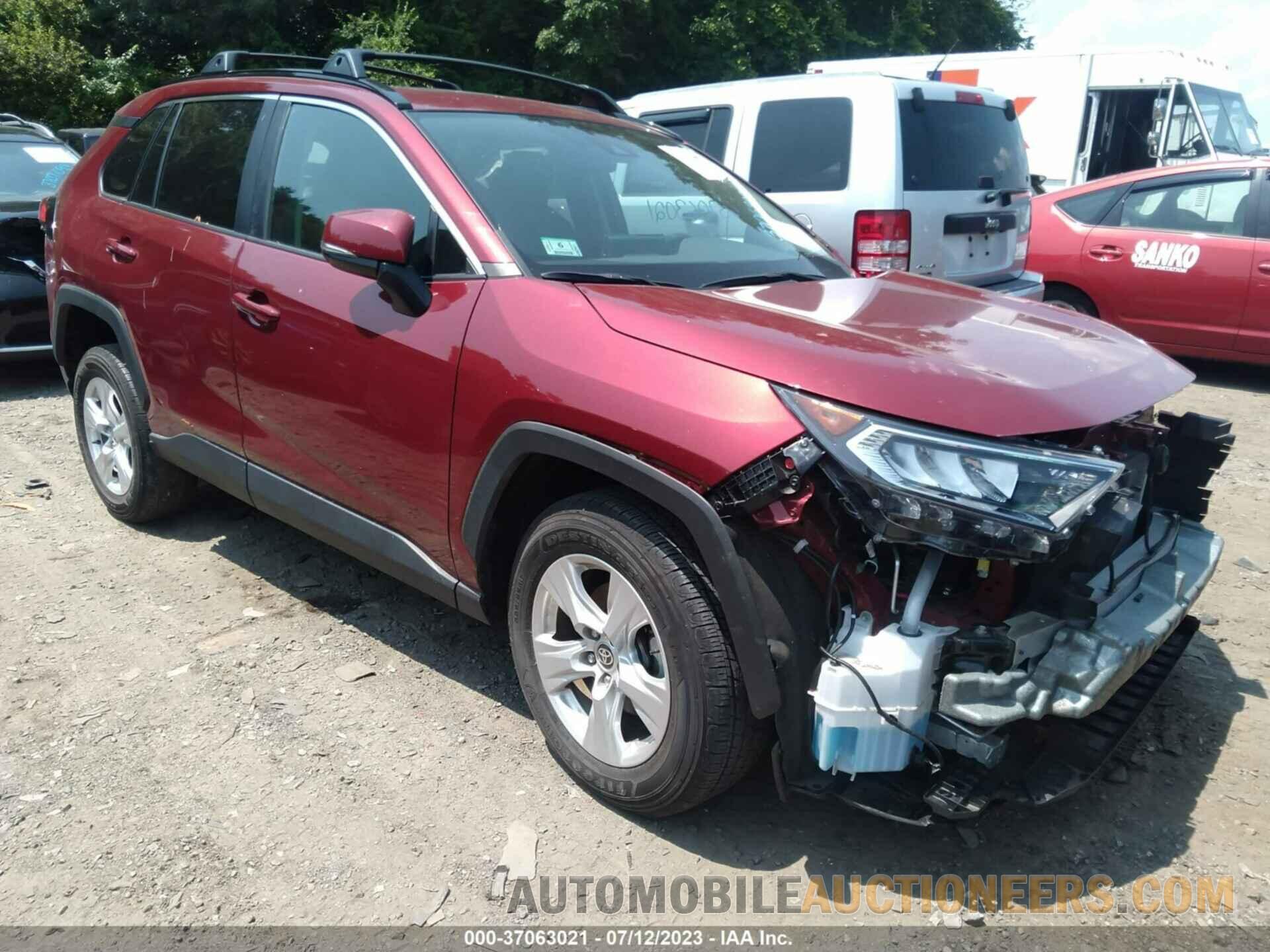 2T3P1RFV2MW169800 TOYOTA RAV4 2021