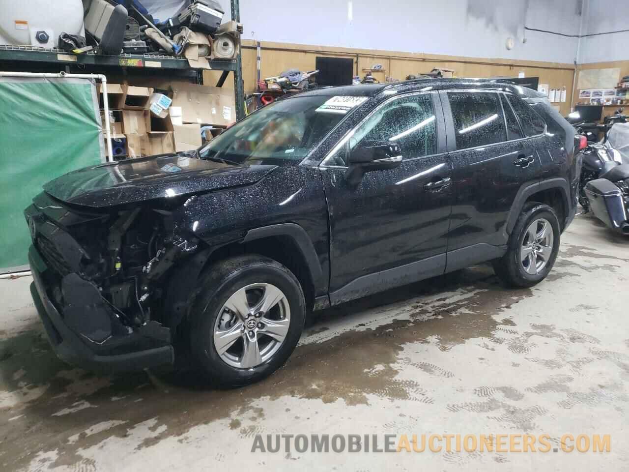 2T3P1RFV2PW385215 TOYOTA RAV4 2023