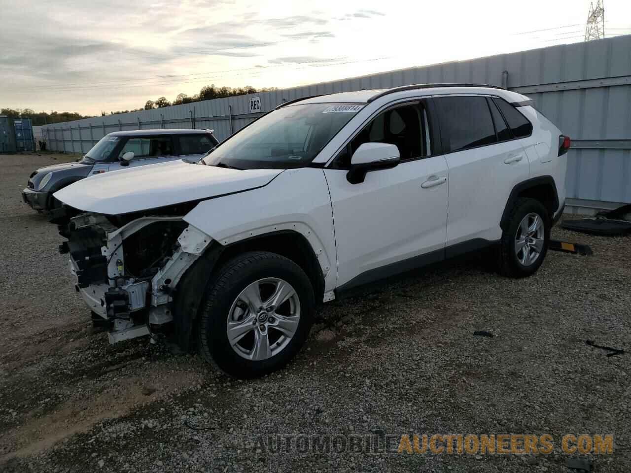 2T3P1RFV3LC092581 TOYOTA RAV4 2020