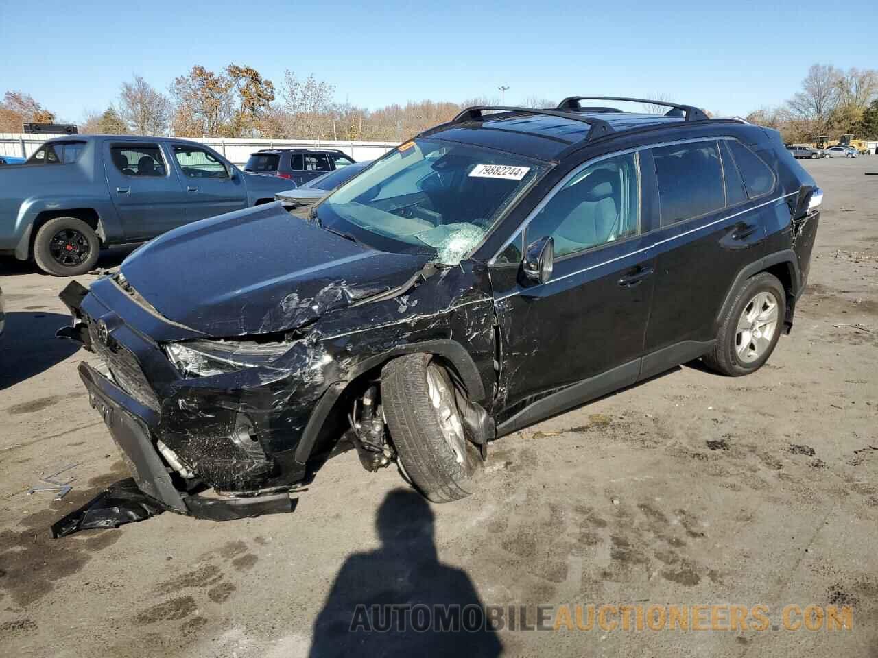 2T3P1RFV3MC175056 TOYOTA RAV4 2021