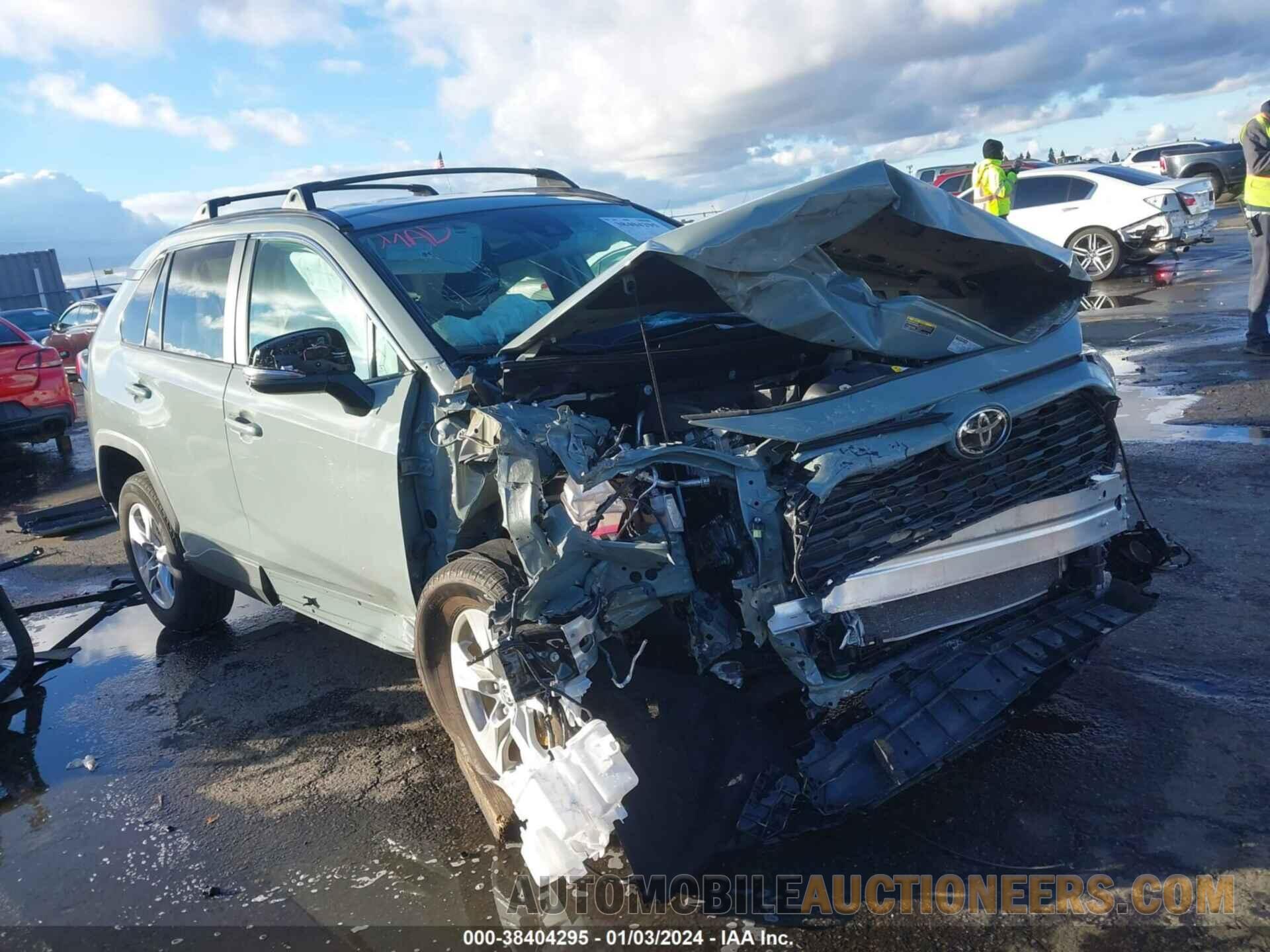 2T3P1RFV3MW221676 TOYOTA RAV4 2021