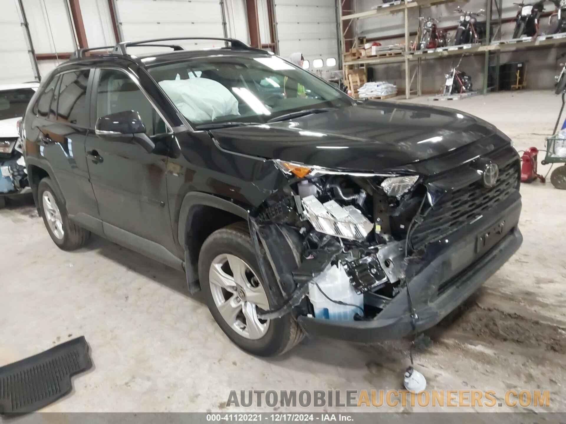 2T3P1RFV3MW237358 TOYOTA RAV4 2021