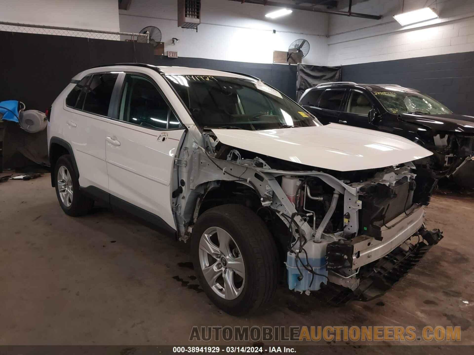 2T3P1RFV4LW115574 TOYOTA RAV4 2020