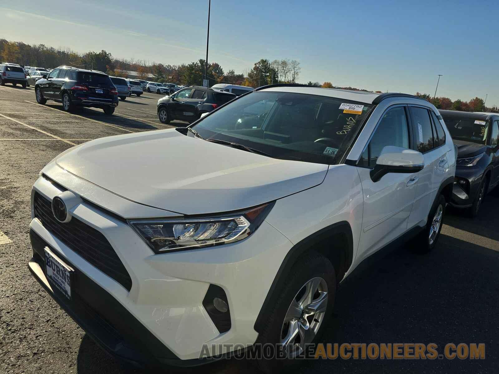 2T3P1RFV4MC248838 Toyota RAV4 2021