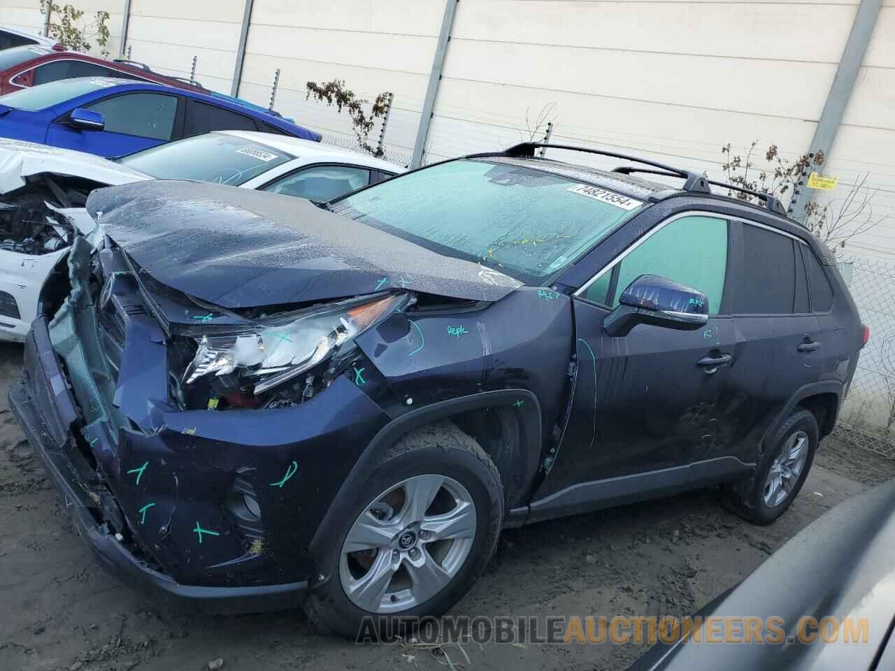 2T3P1RFV4MW142114 TOYOTA RAV4 2021