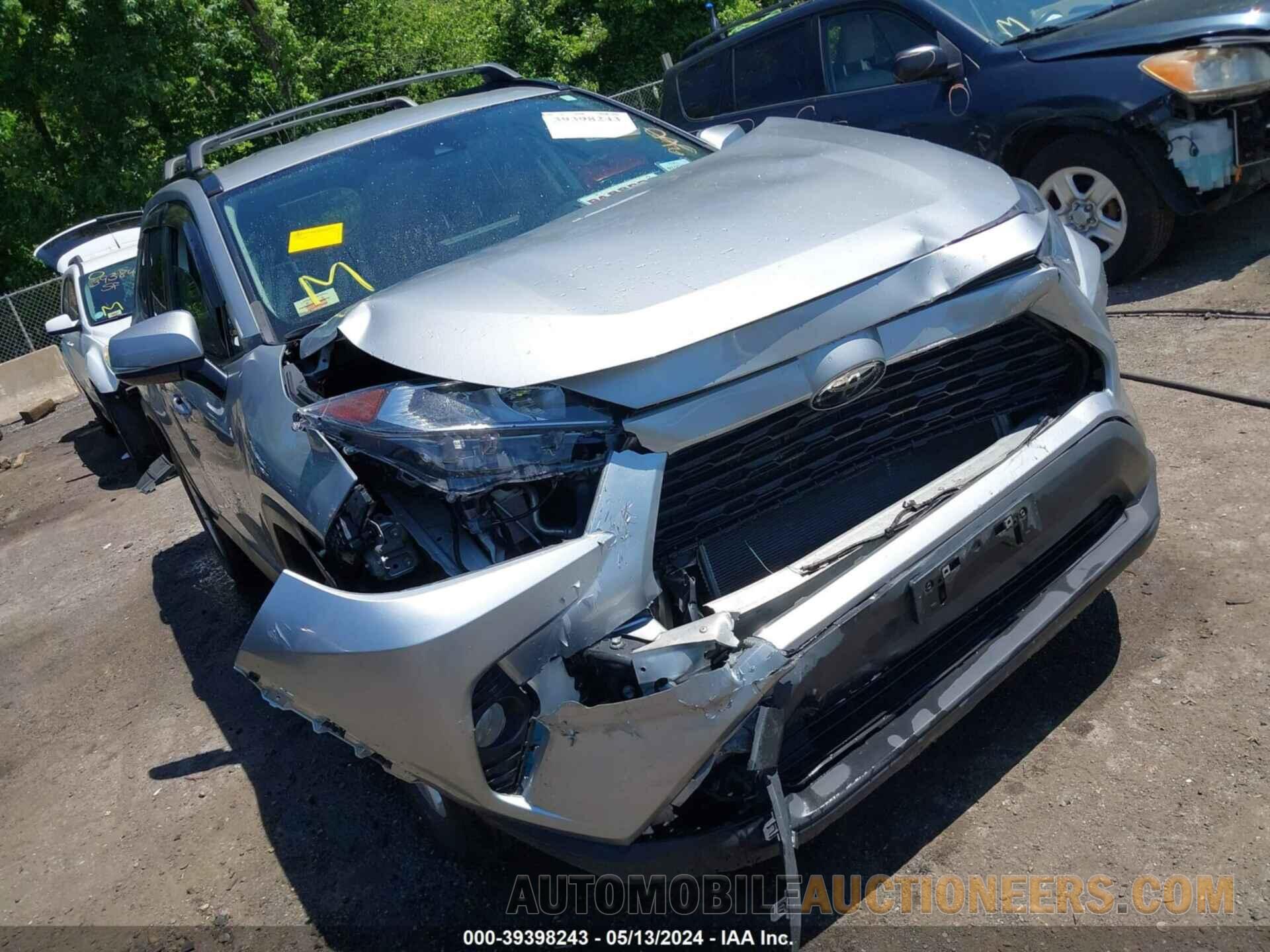 2T3P1RFV4MW184041 TOYOTA RAV4 2021