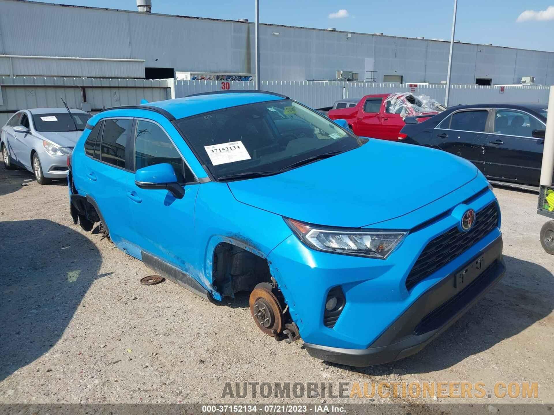 2T3P1RFV4MW222027 TOYOTA RAV4 2021