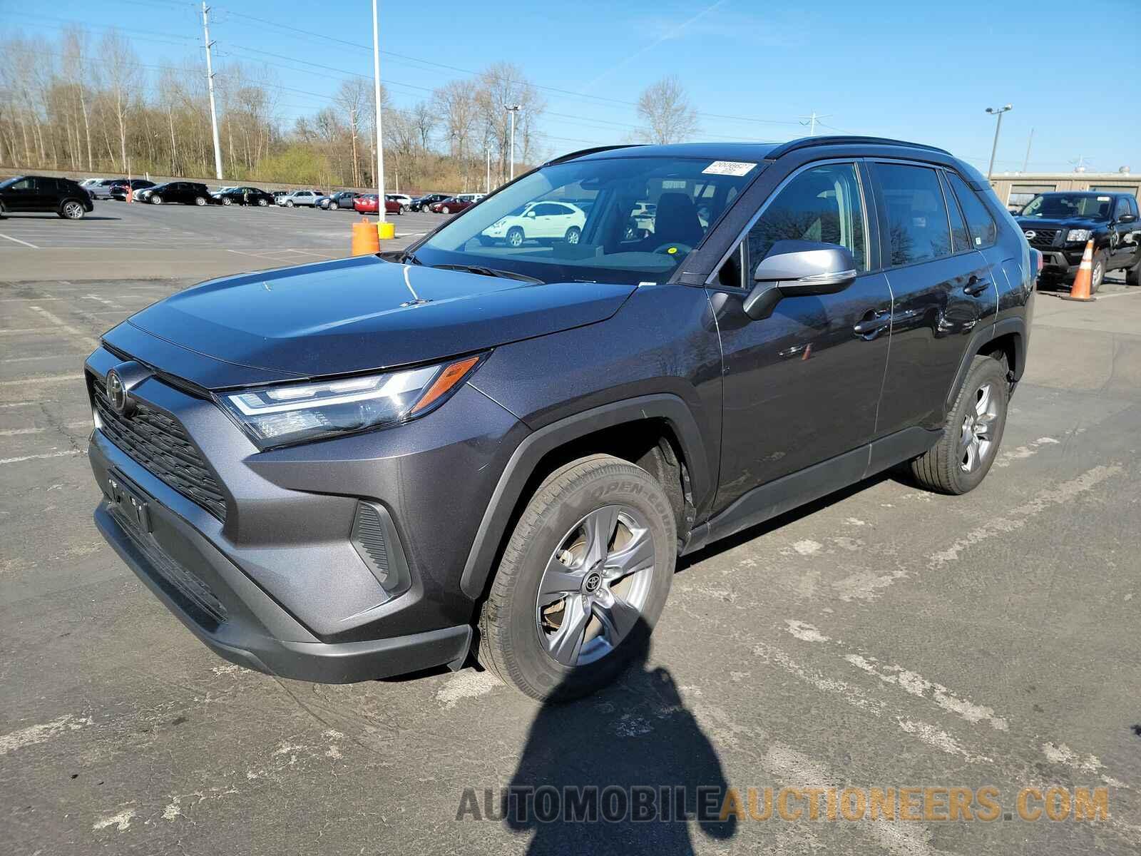 2T3P1RFV4NC267925 Toyota RAV4 2022