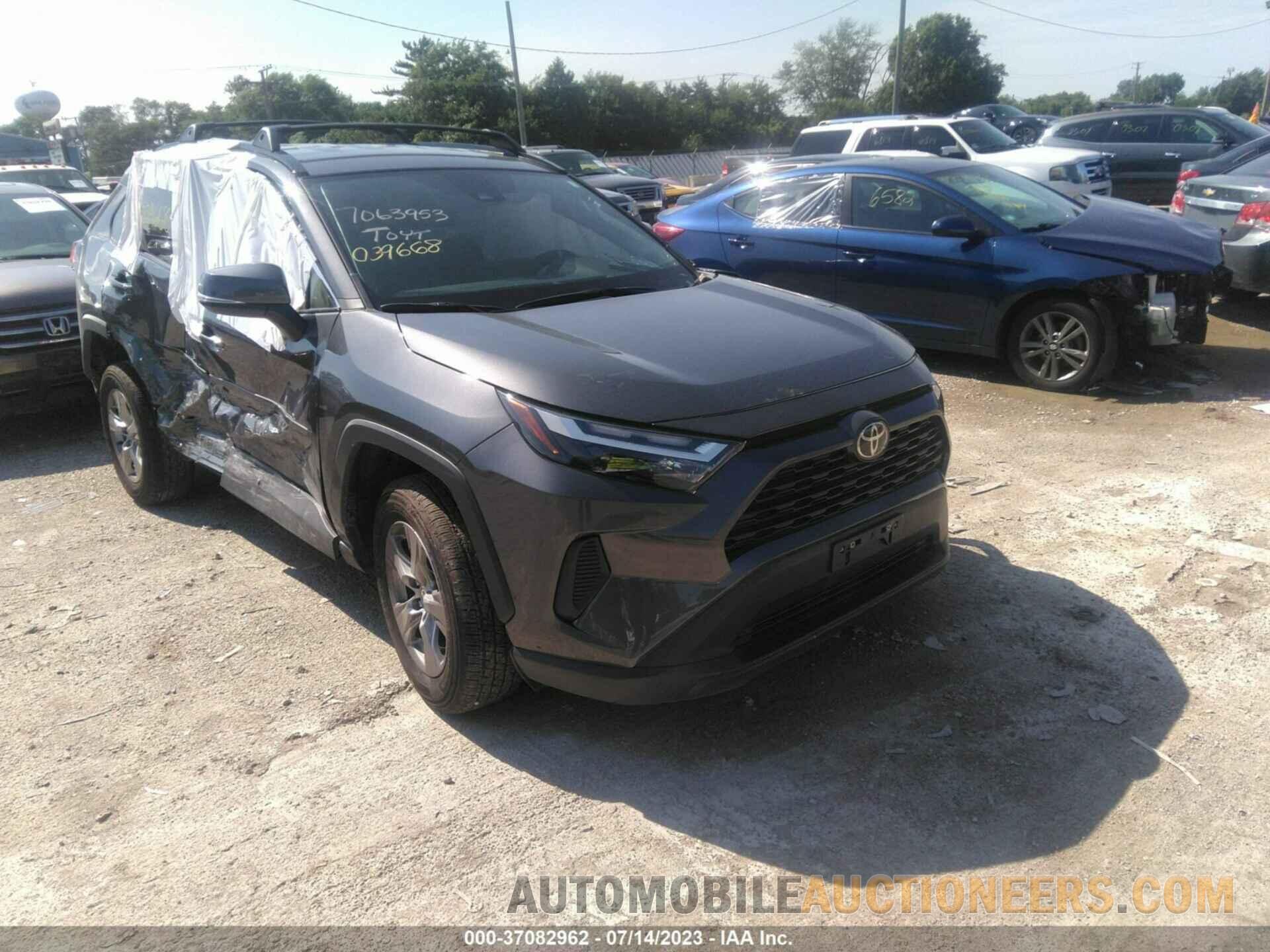 2T3P1RFV4NW281614 TOYOTA RAV4 2022