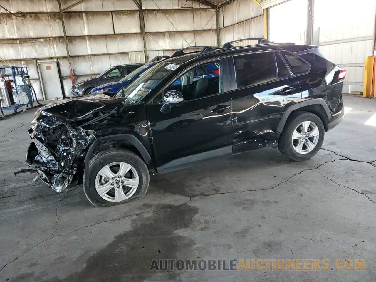 2T3P1RFV5MW212106 TOYOTA RAV4 2021