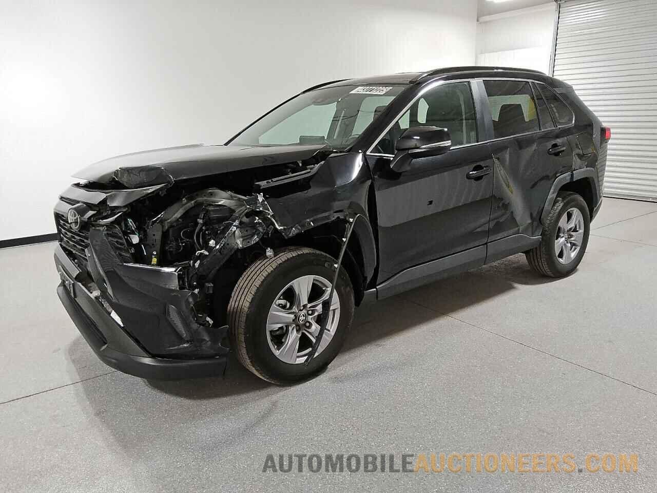 2T3P1RFV5RC462017 TOYOTA RAV4 2024