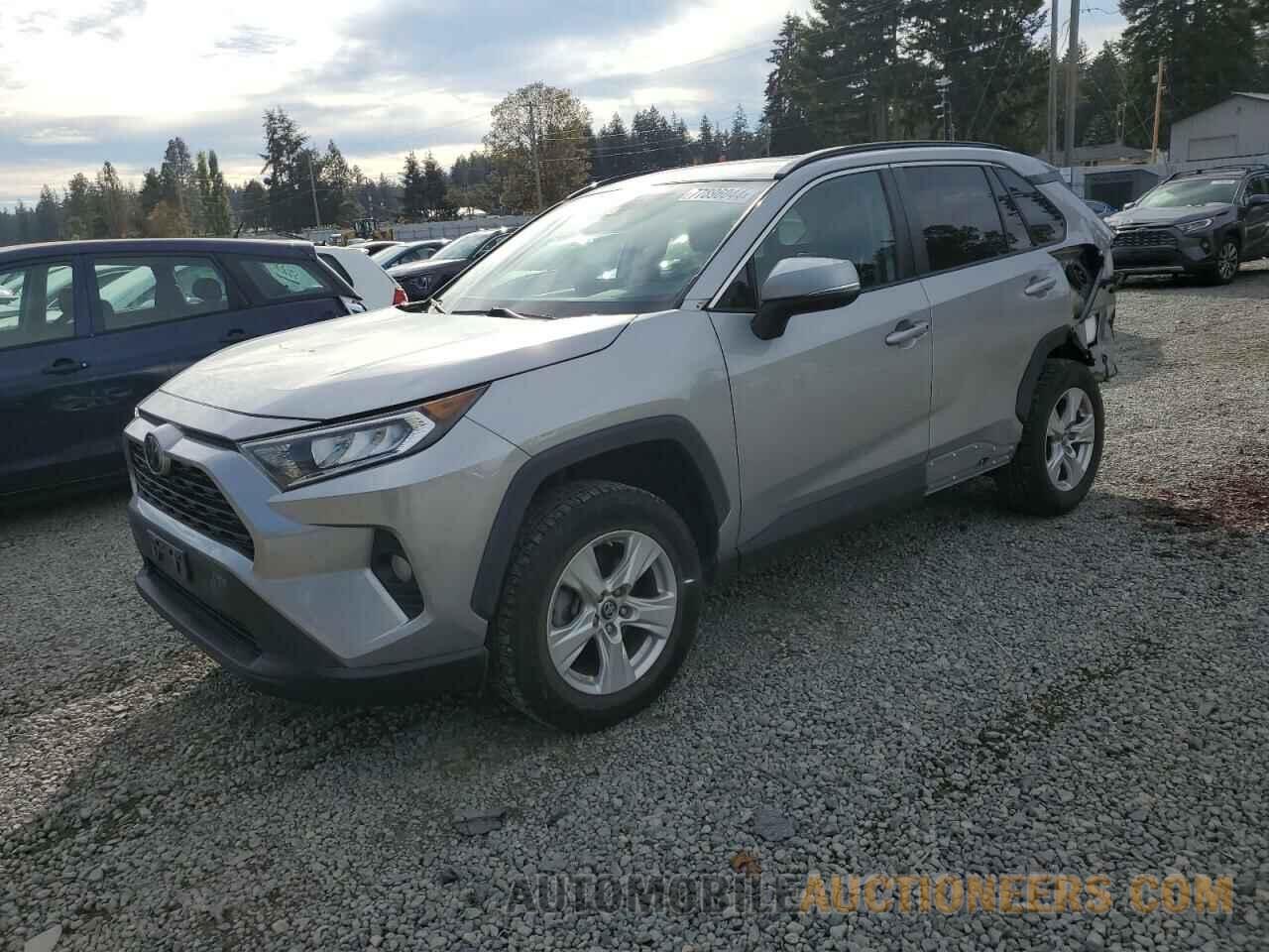 2T3P1RFV6KW044215 TOYOTA RAV4 2019