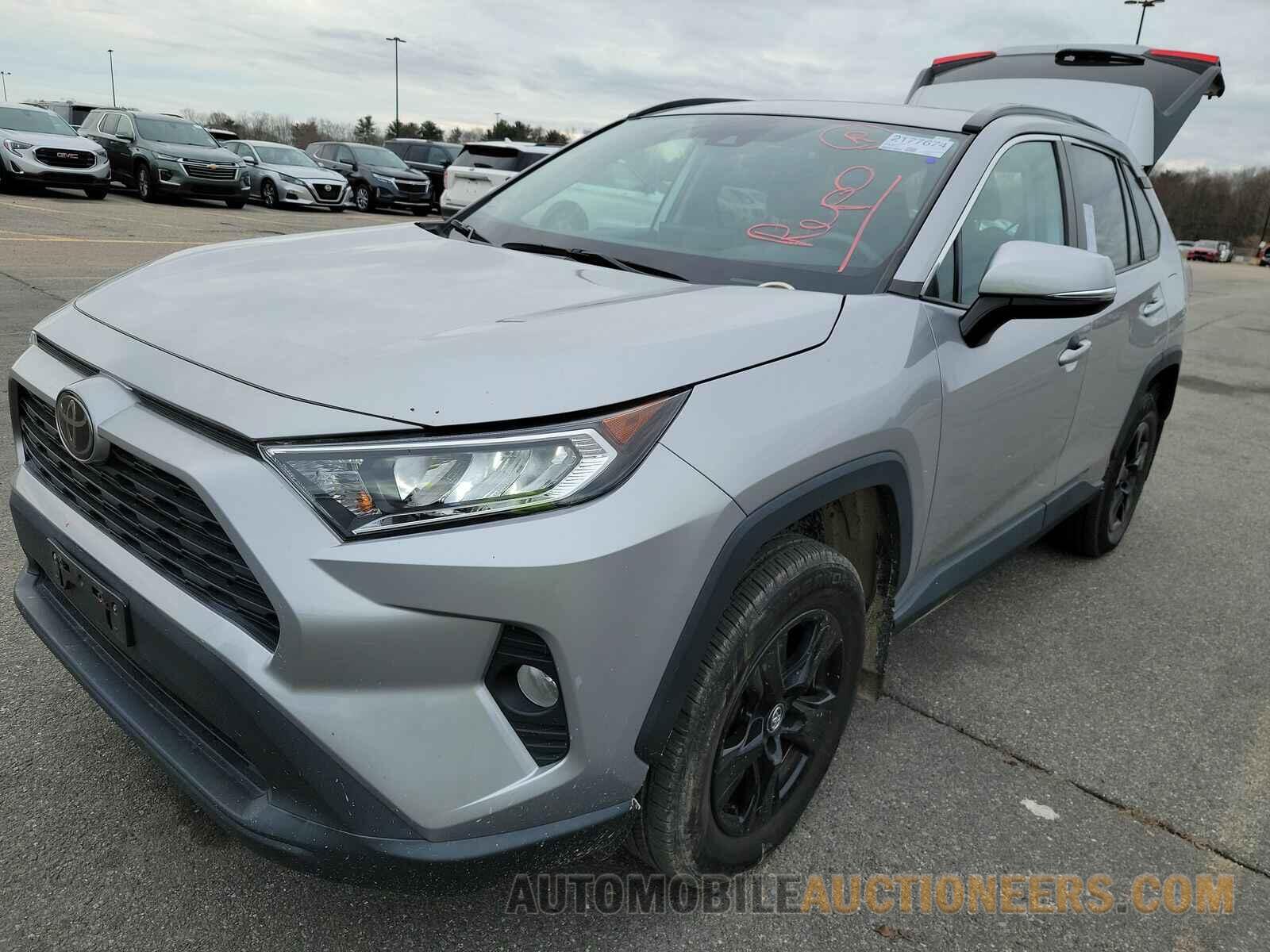 2T3P1RFV6LC107865 Toyota RAV4 2020