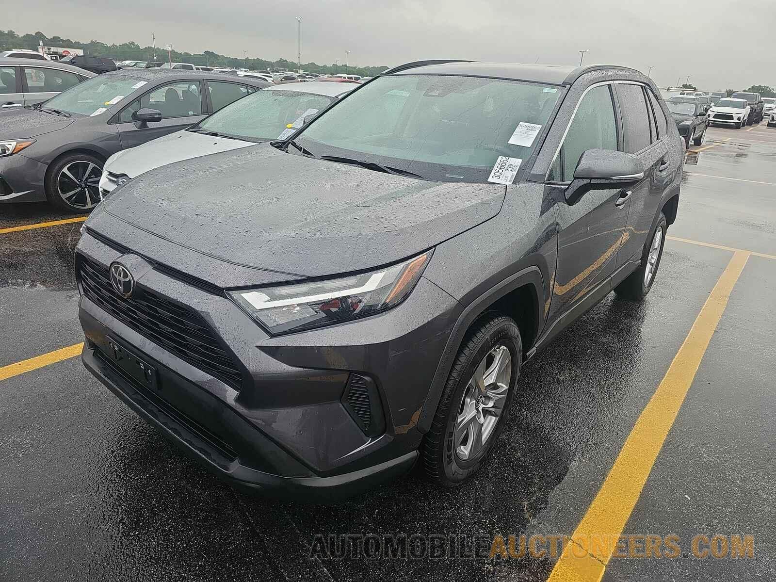 2T3P1RFV6NW285051 Toyota RAV4 2022