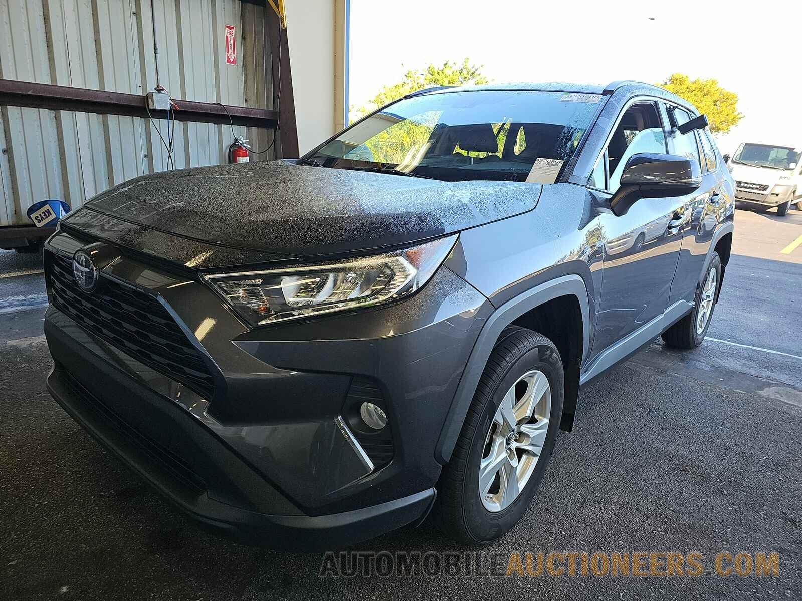 2T3P1RFV7KW039055 Toyota RAV4 2019