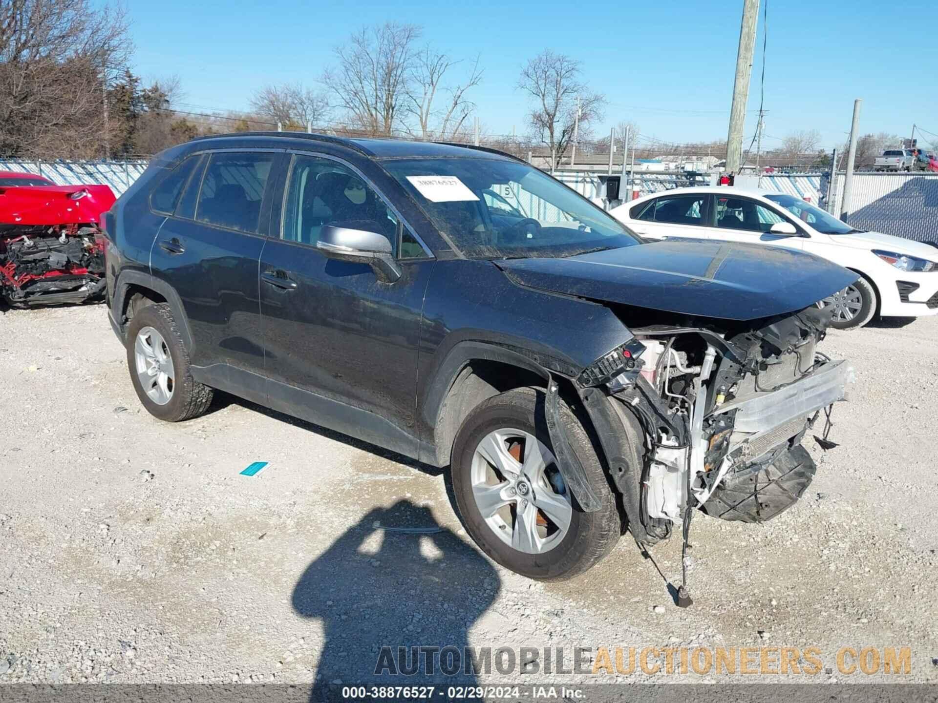 2T3P1RFV7MC158695 TOYOTA RAV4 2021