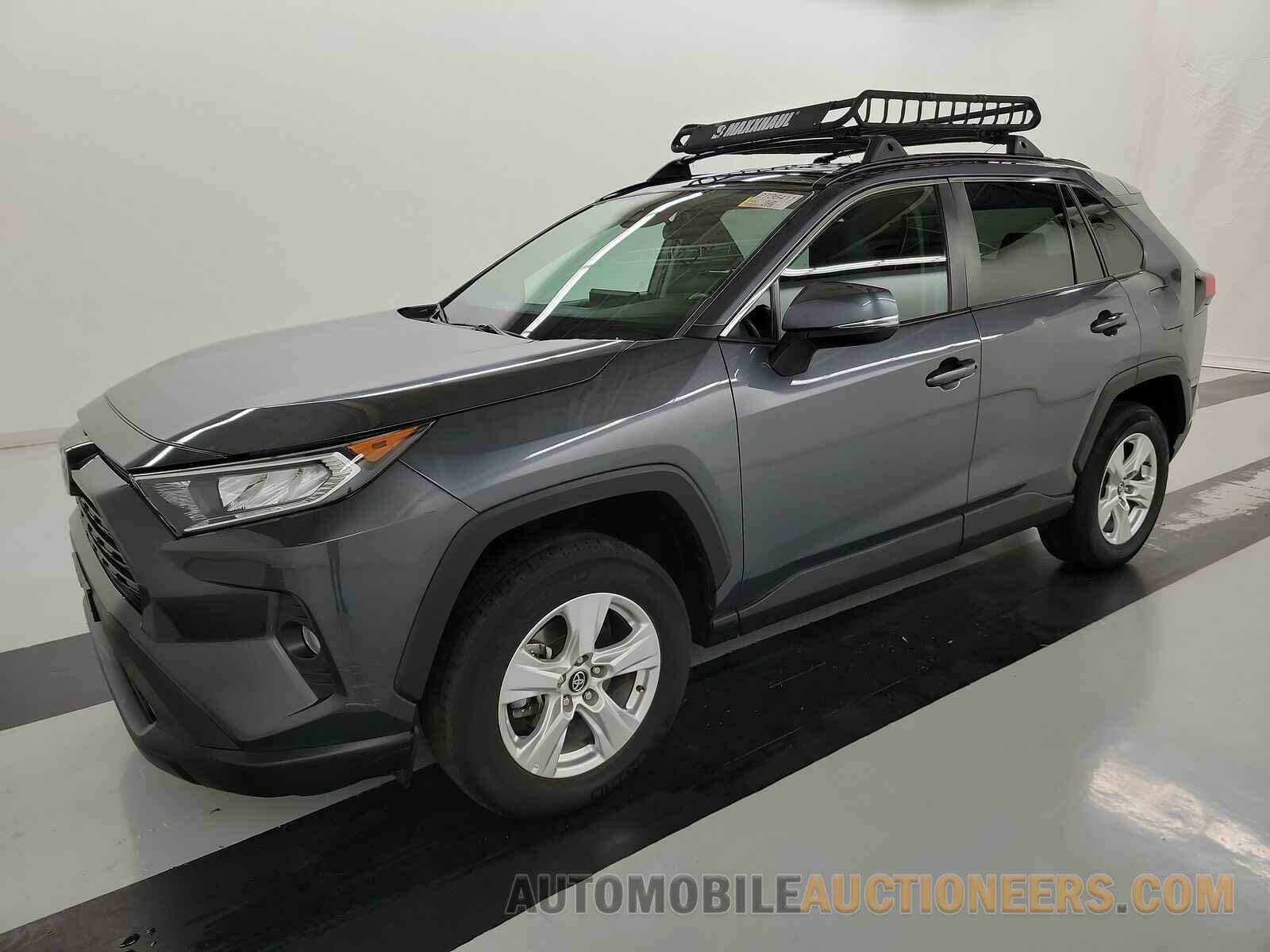 2T3P1RFV7MW150420 Toyota RAV4 2021