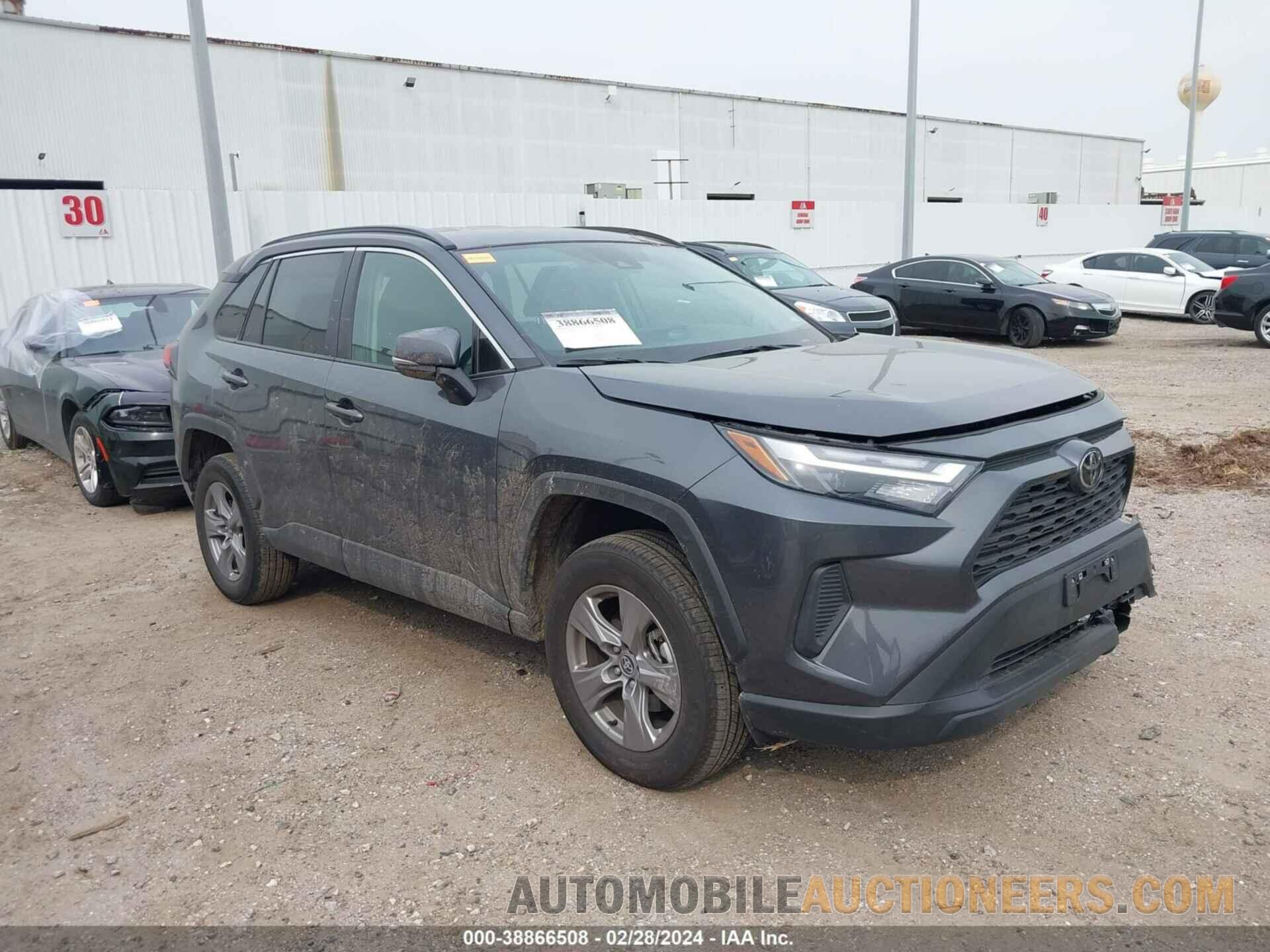 2T3P1RFV8RW412372 TOYOTA RAV4 2024