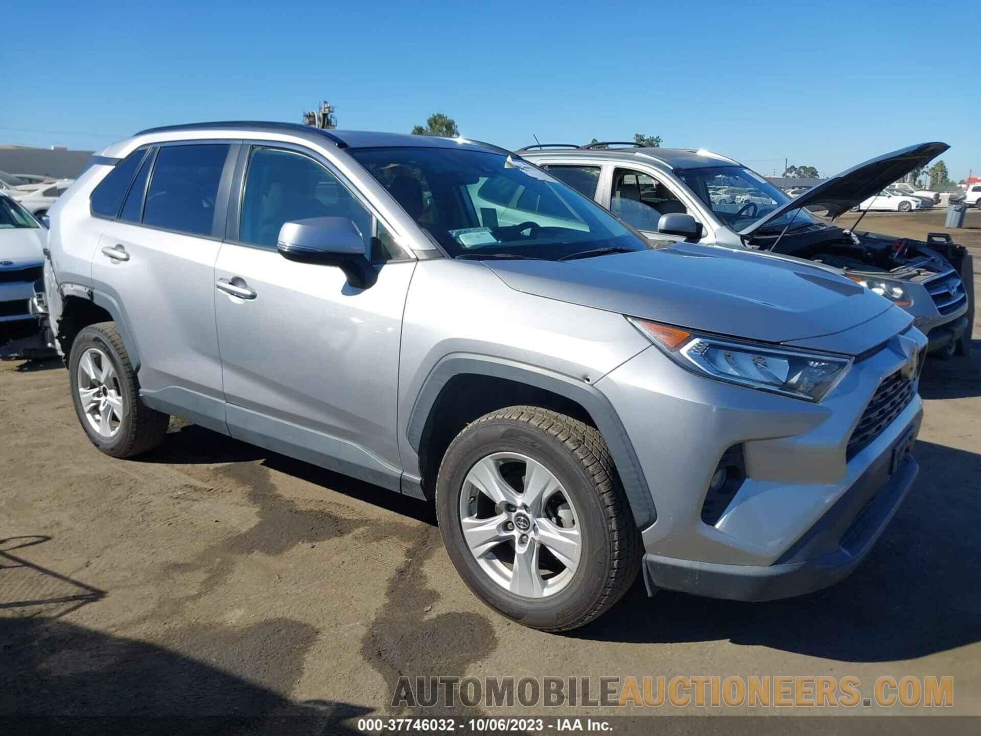 2T3P1RFV9KC017446 TOYOTA RAV4 2019