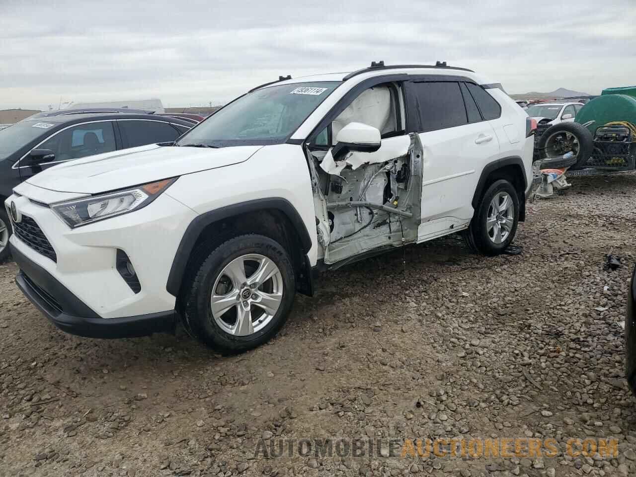 2T3P1RFV9MC246437 TOYOTA RAV4 2021