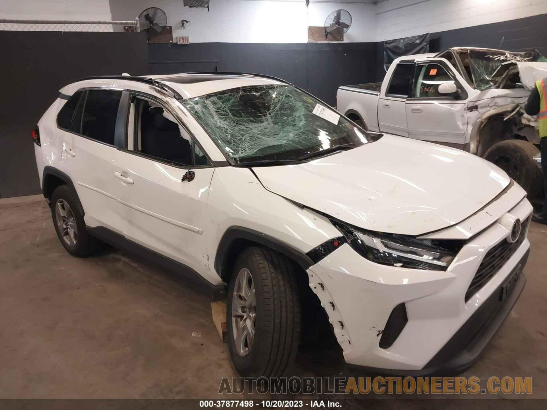 2T3P1RFV9NC275857 TOYOTA RAV4 2022