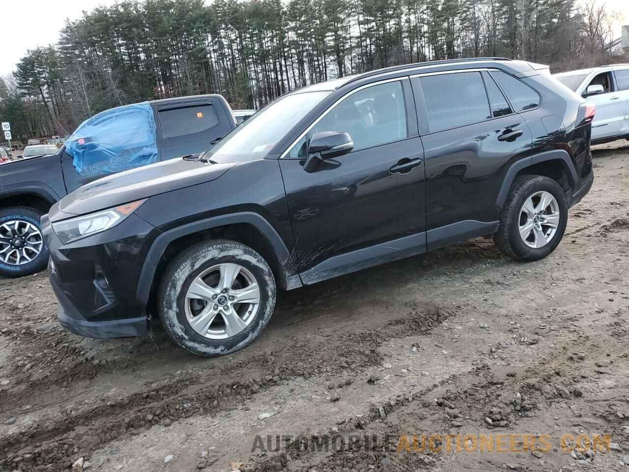 2T3P1RFVXMW158351 TOYOTA RAV4 2021