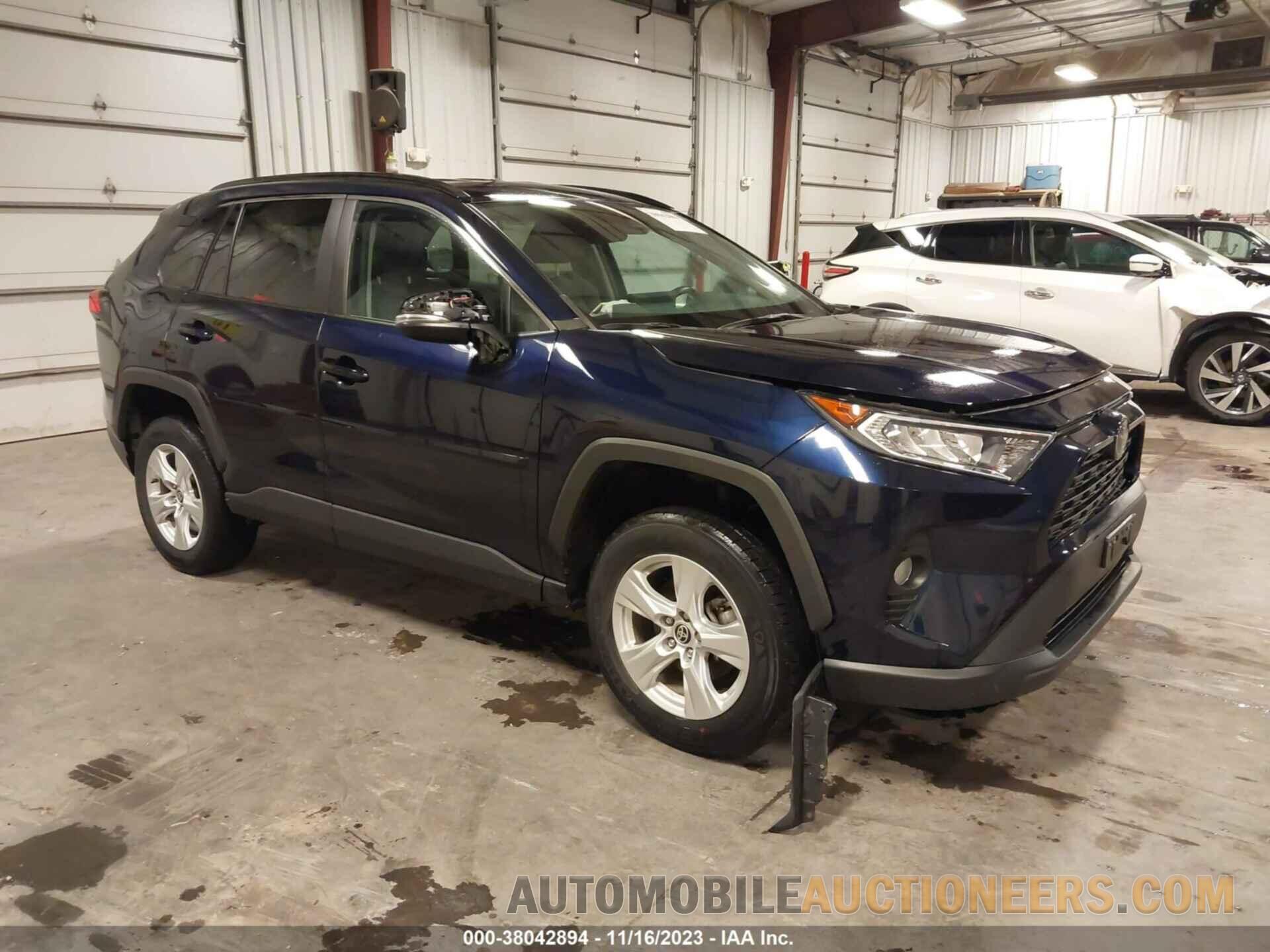 2T3P1RFVXMW174307 TOYOTA RAV4 2021