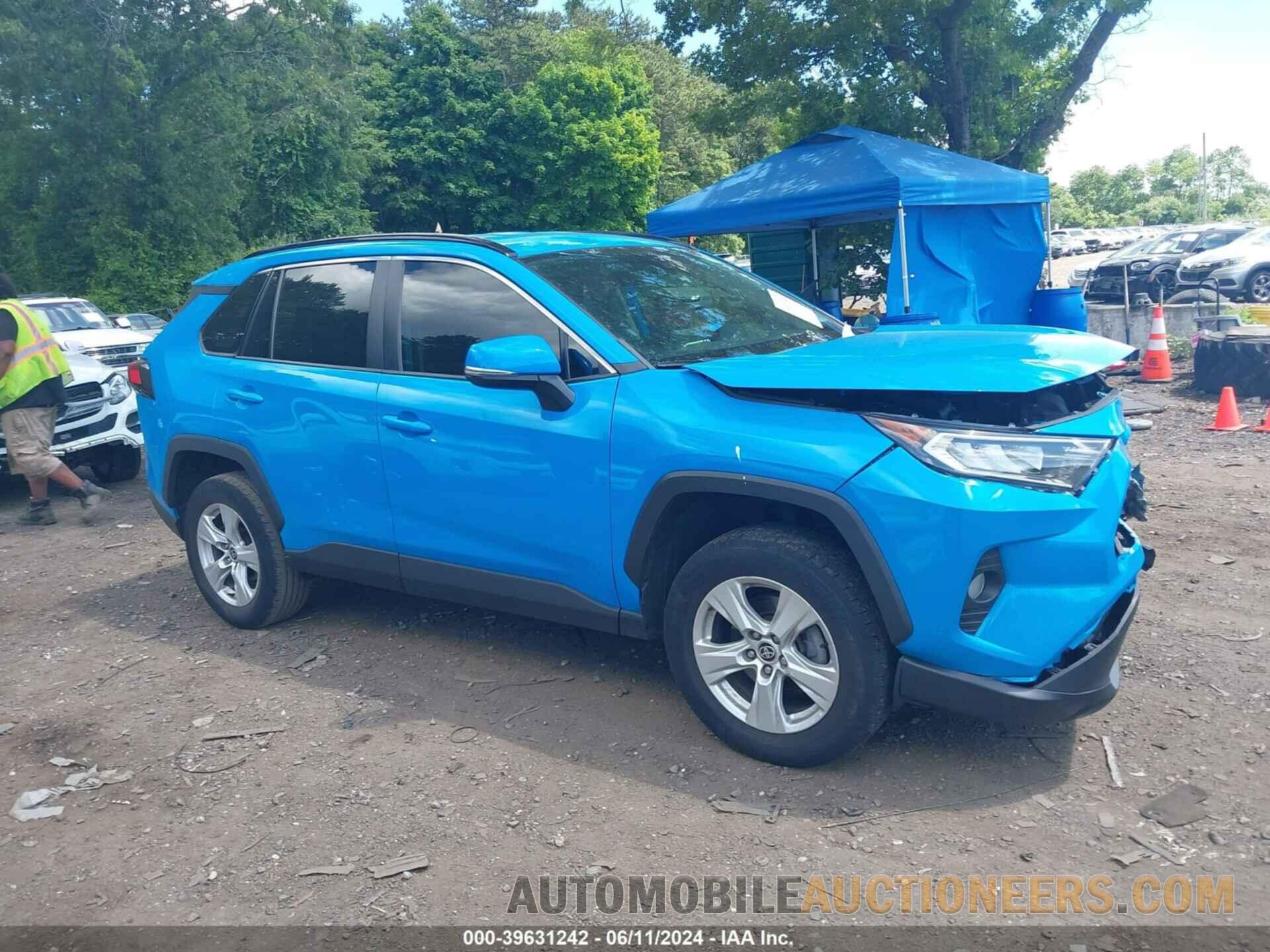 2T3P1RFVXMW175442 TOYOTA RAV4 2021