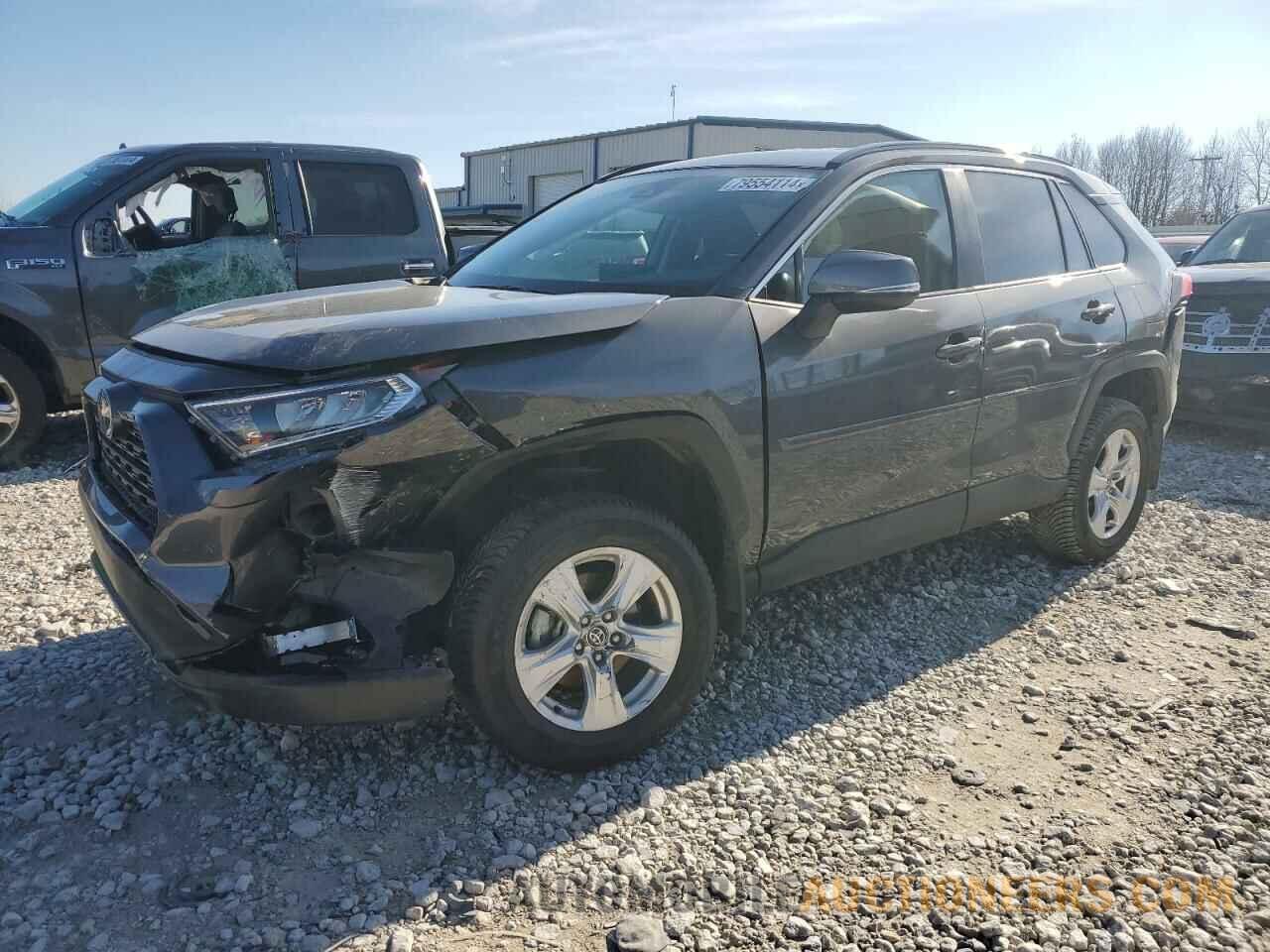 2T3P1RFVXMW215972 TOYOTA RAV4 2021