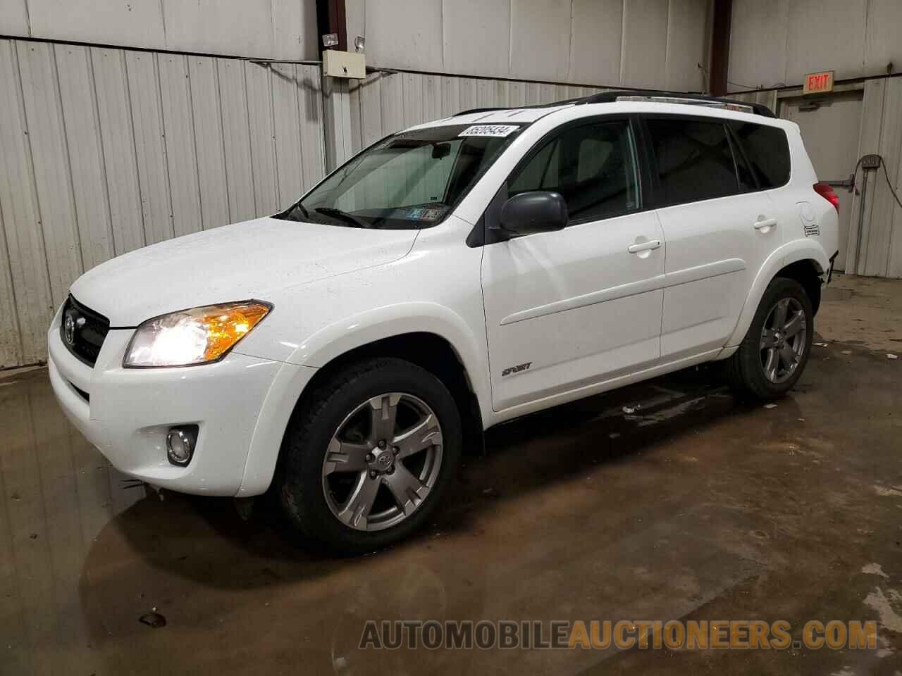 2T3RF4DV3BW135037 TOYOTA RAV4 2011