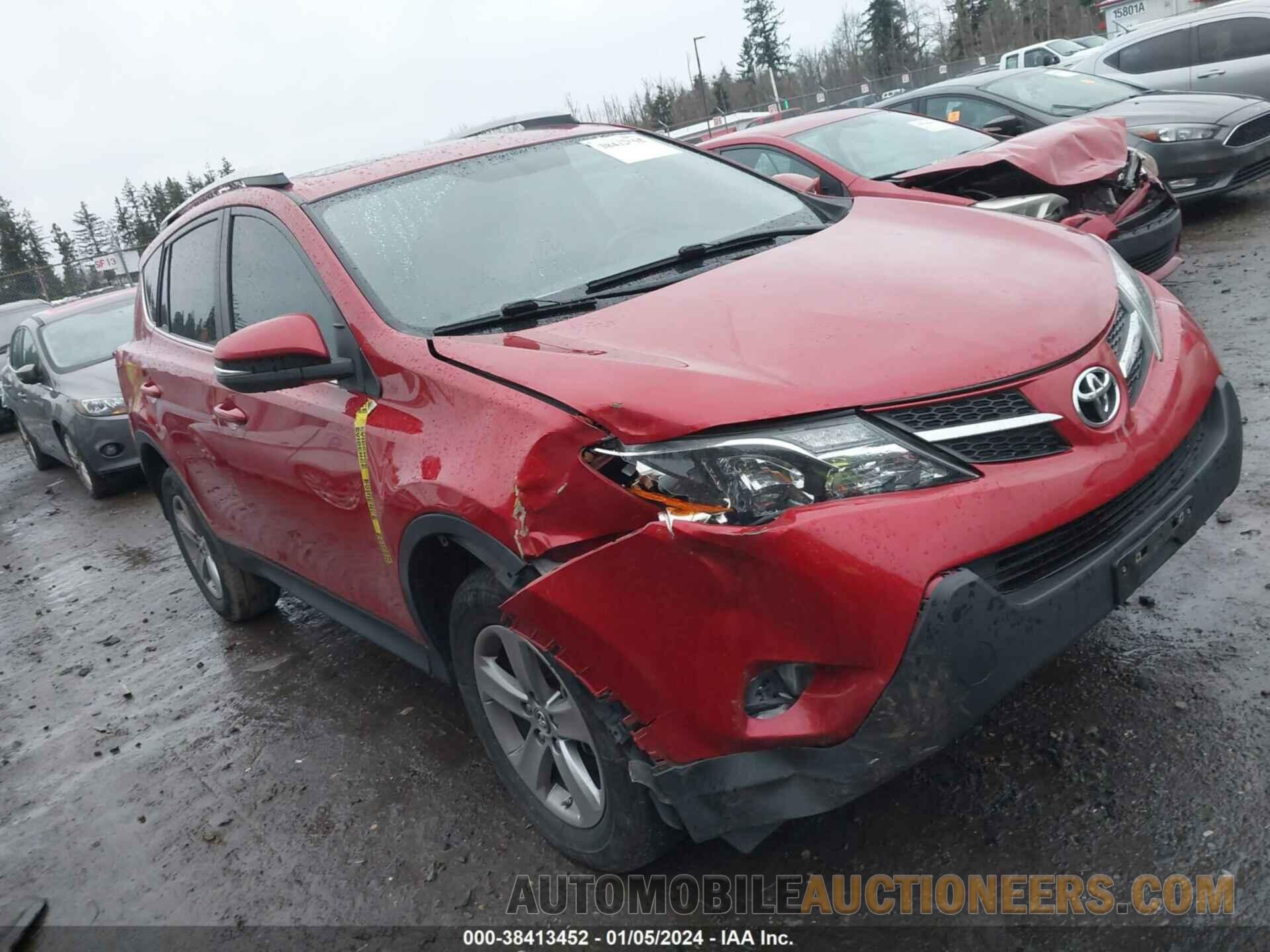 2T3RFREV0FW264726 TOYOTA RAV4 2015