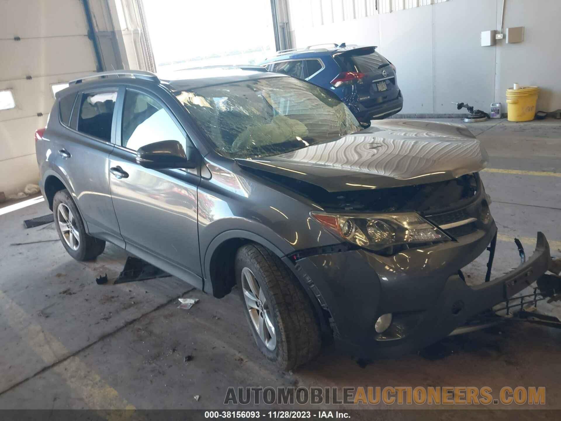 2T3RFREV0FW282465 TOYOTA RAV4 2015