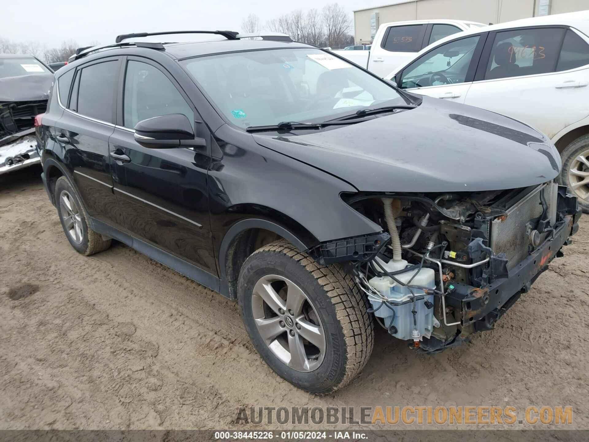 2T3RFREV0FW298455 TOYOTA RAV4 2015