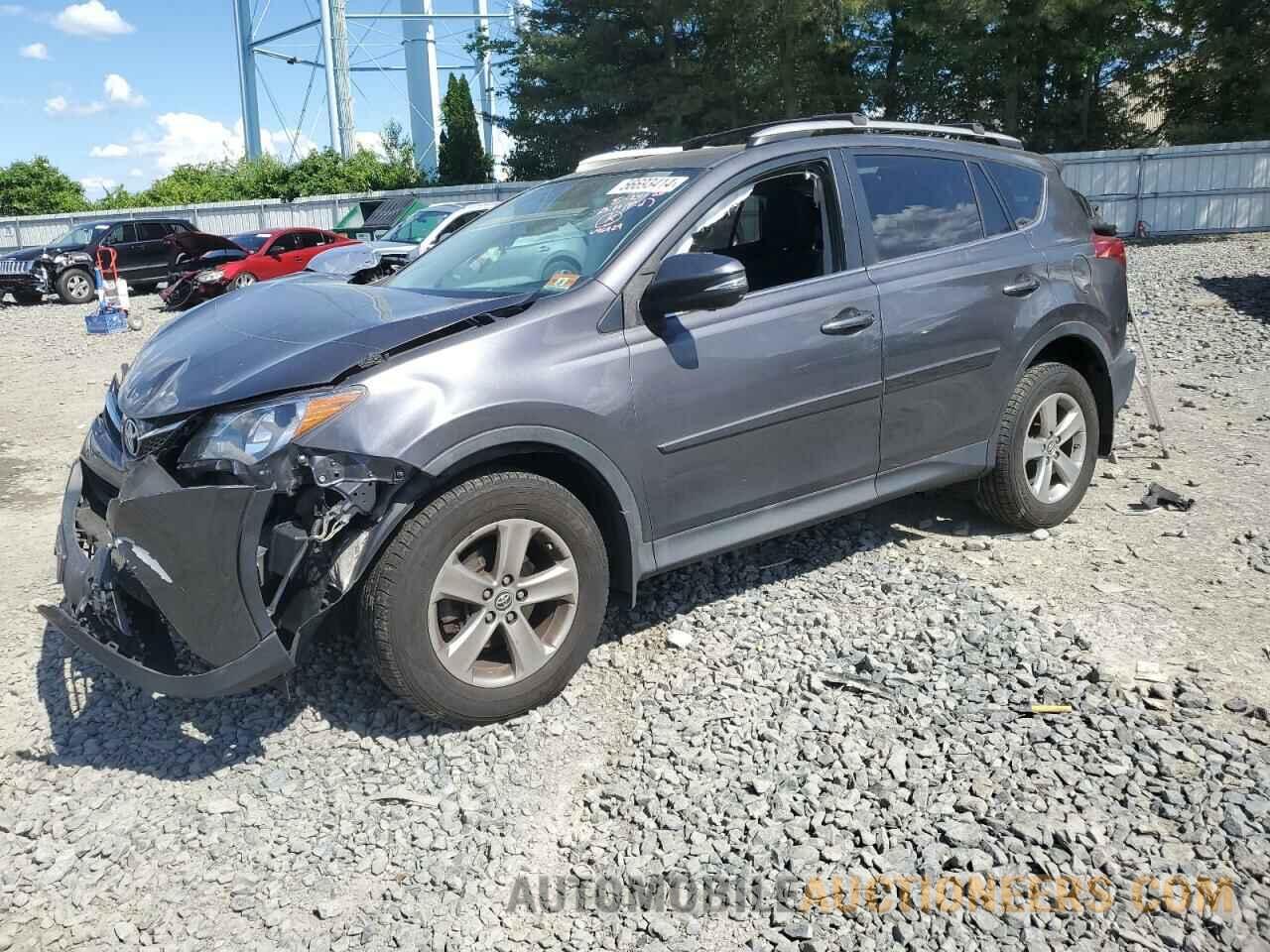 2T3RFREV0FW339280 TOYOTA RAV4 2015