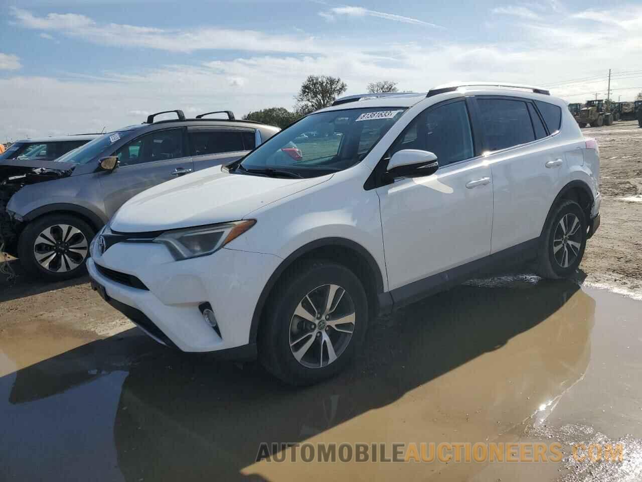 2T3RFREV0GW444676 TOYOTA RAV4 2016