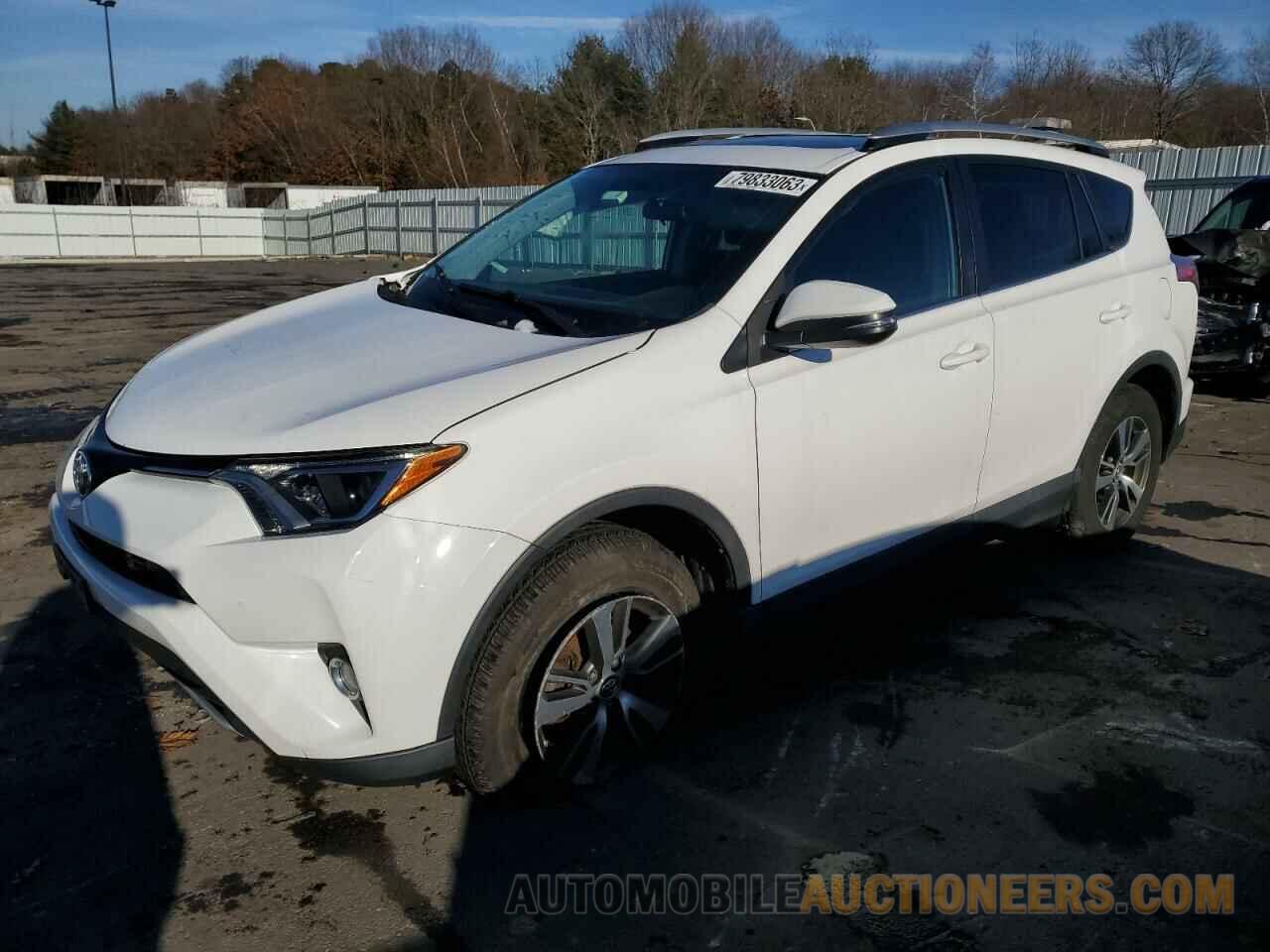 2T3RFREV0GW464538 TOYOTA RAV4 2016