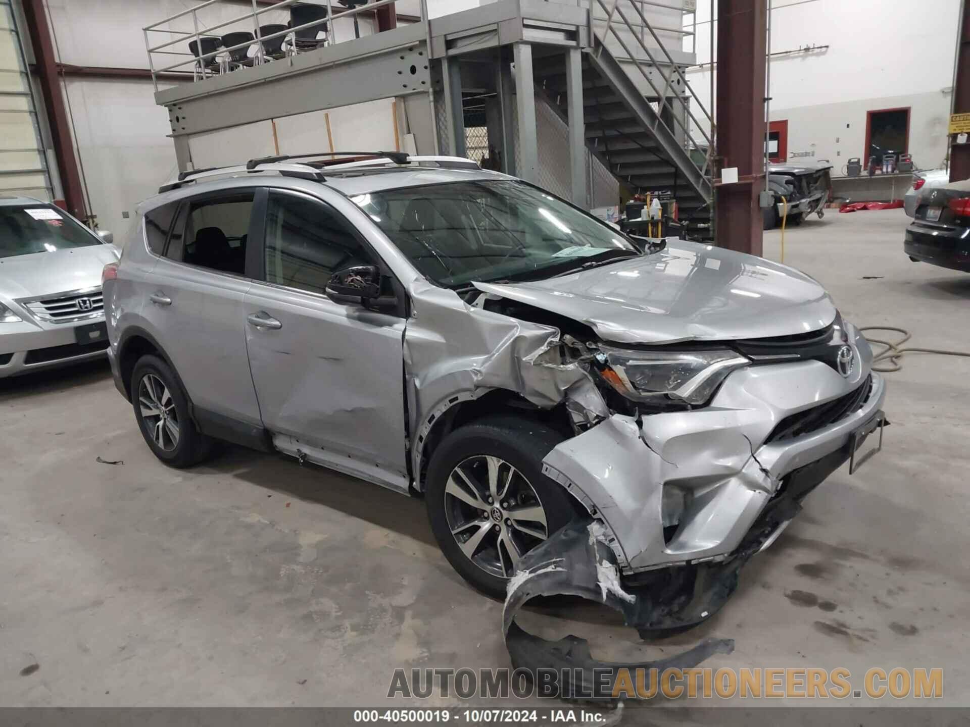 2T3RFREV0GW505959 TOYOTA RAV4 2016