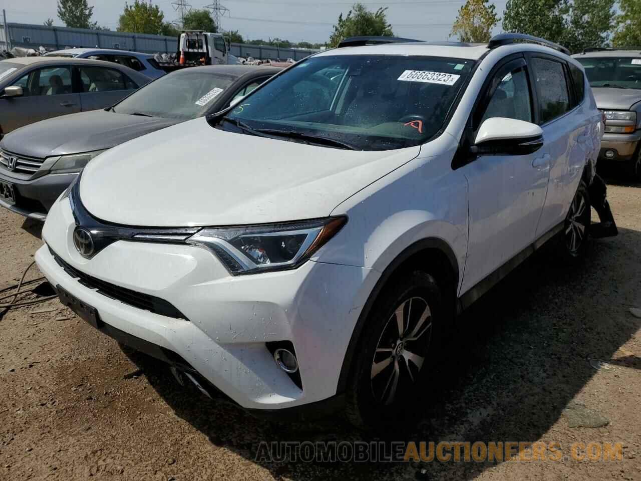 2T3RFREV0HW558145 TOYOTA RAV4 2017