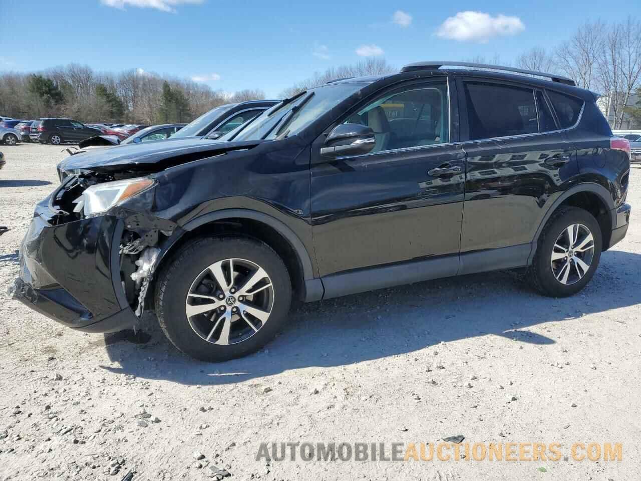 2T3RFREV0HW564222 TOYOTA RAV4 2017