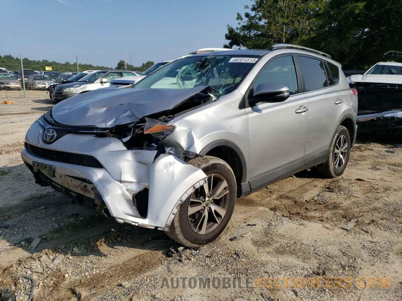 2T3RFREV0HW583868 TOYOTA RAV4 2017