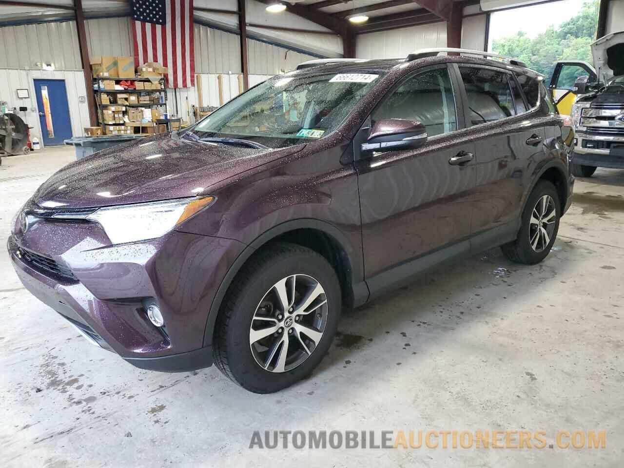 2T3RFREV0HW610406 TOYOTA RAV4 2017