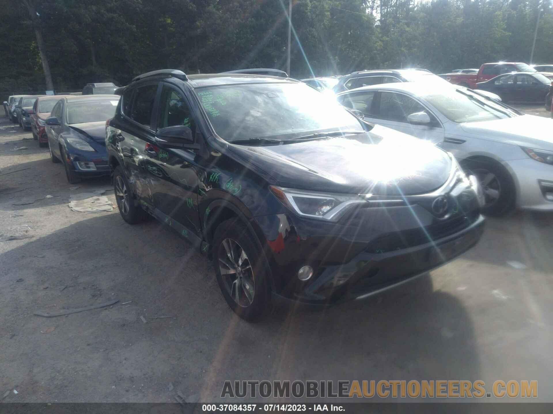 2T3RFREV0JW703738 TOYOTA RAV4 2018