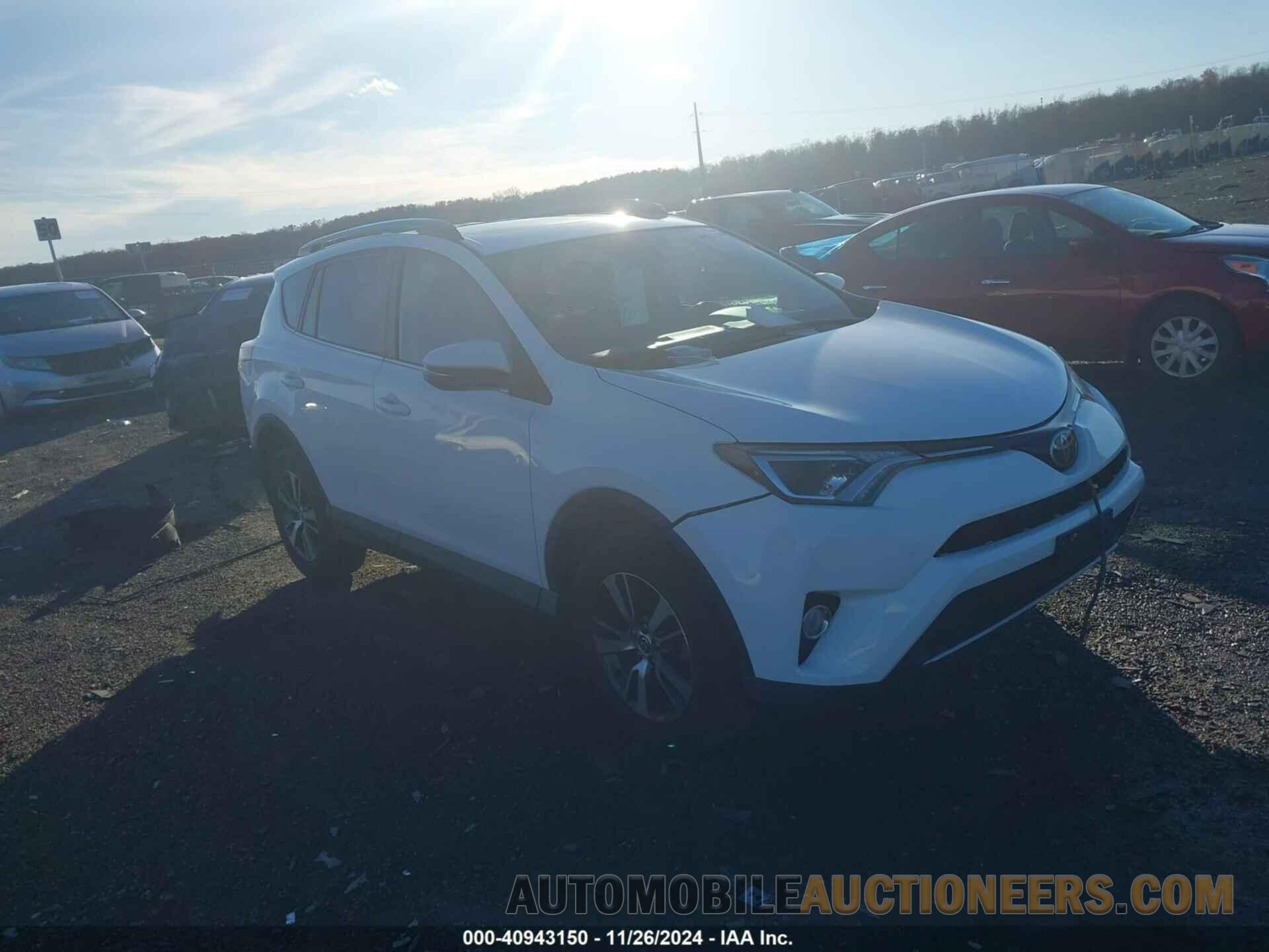 2T3RFREV0JW703786 TOYOTA RAV4 2018