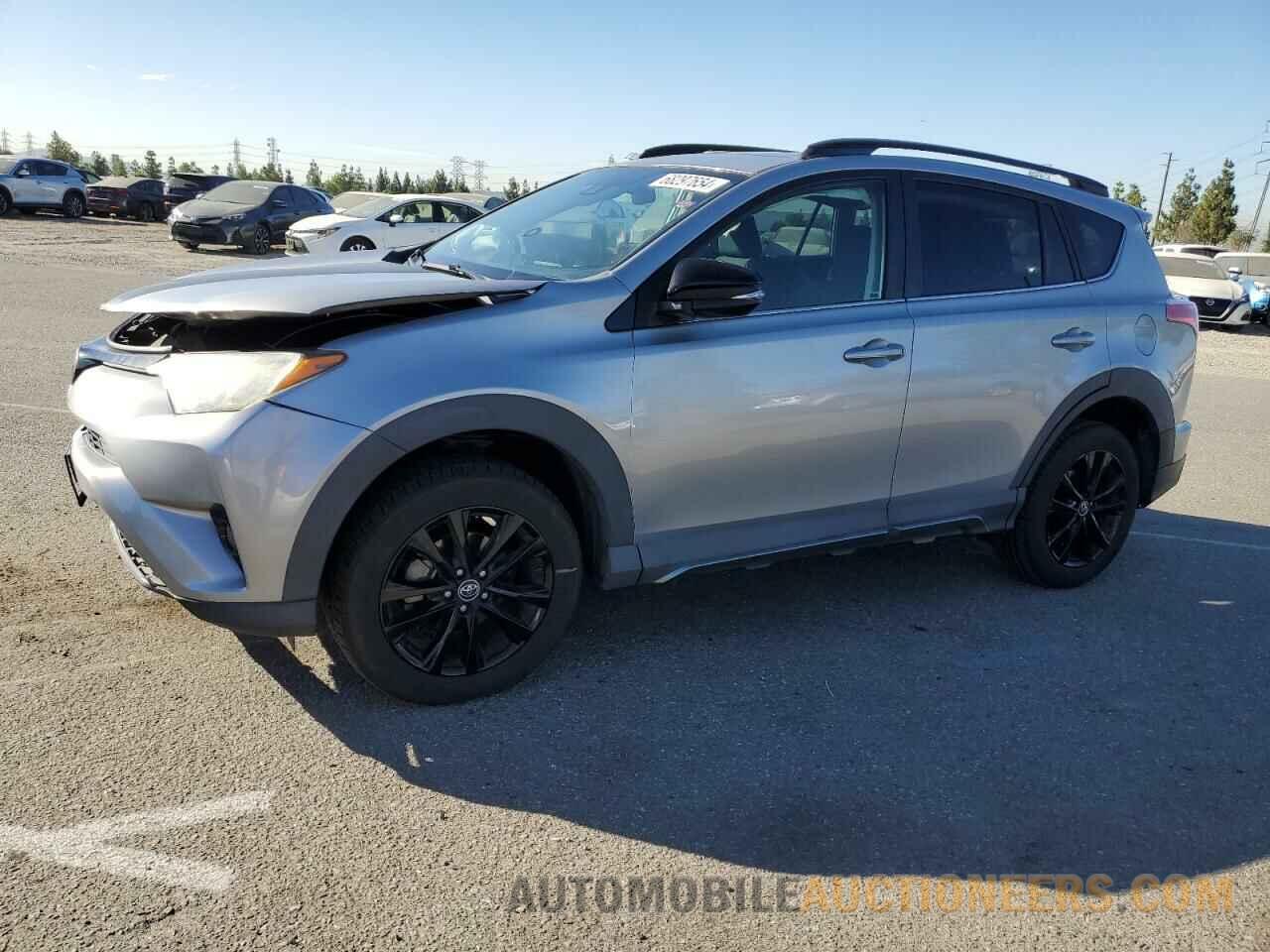 2T3RFREV0JW721107 TOYOTA RAV4 2018